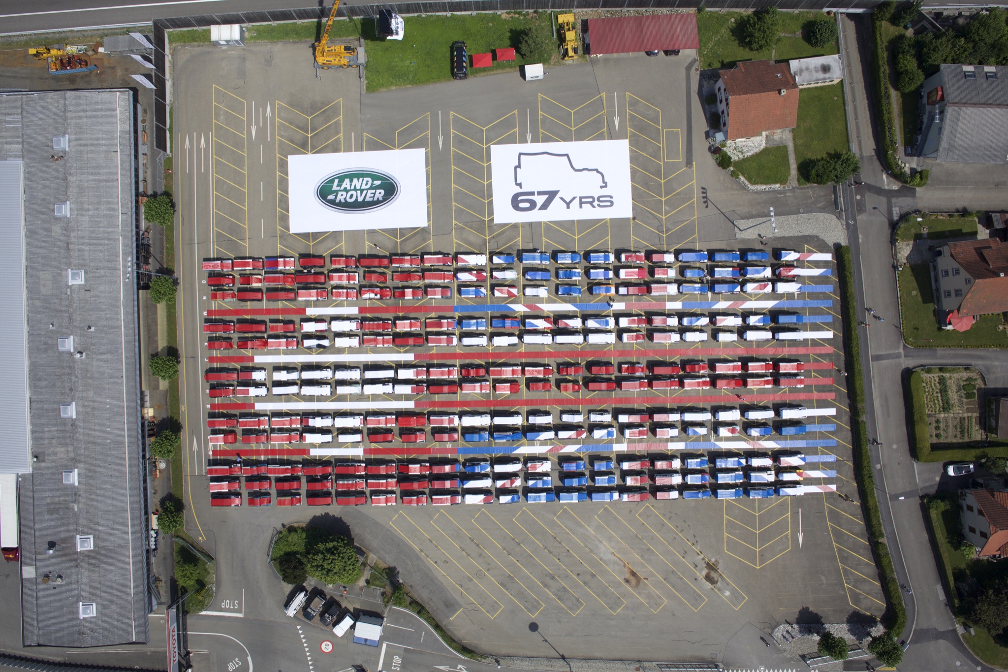 DefenderFarewellParty 01