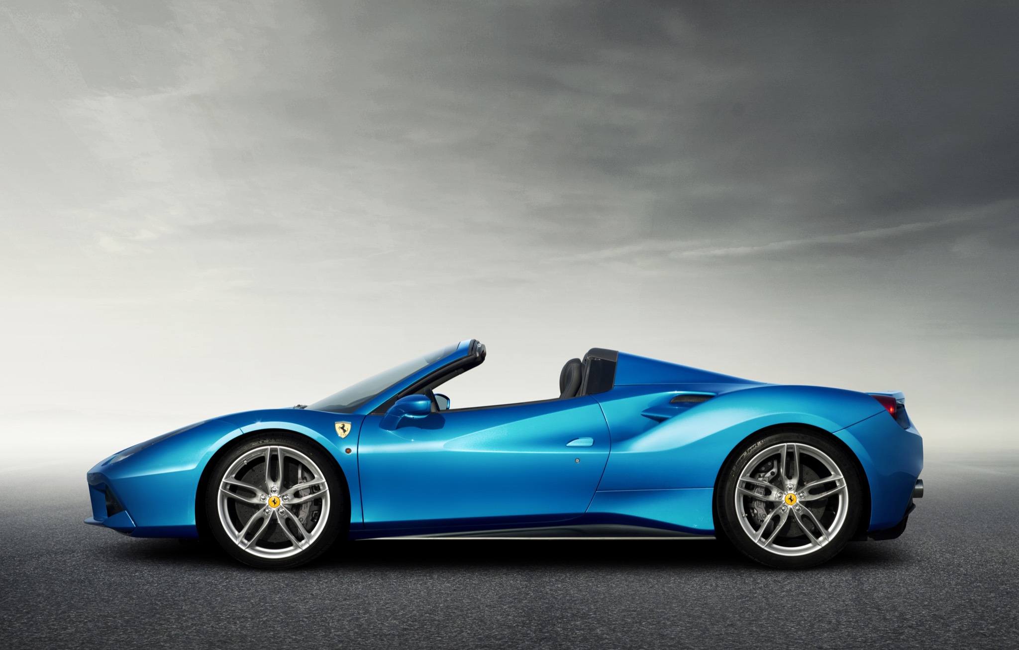 Ferrari488Spider 05