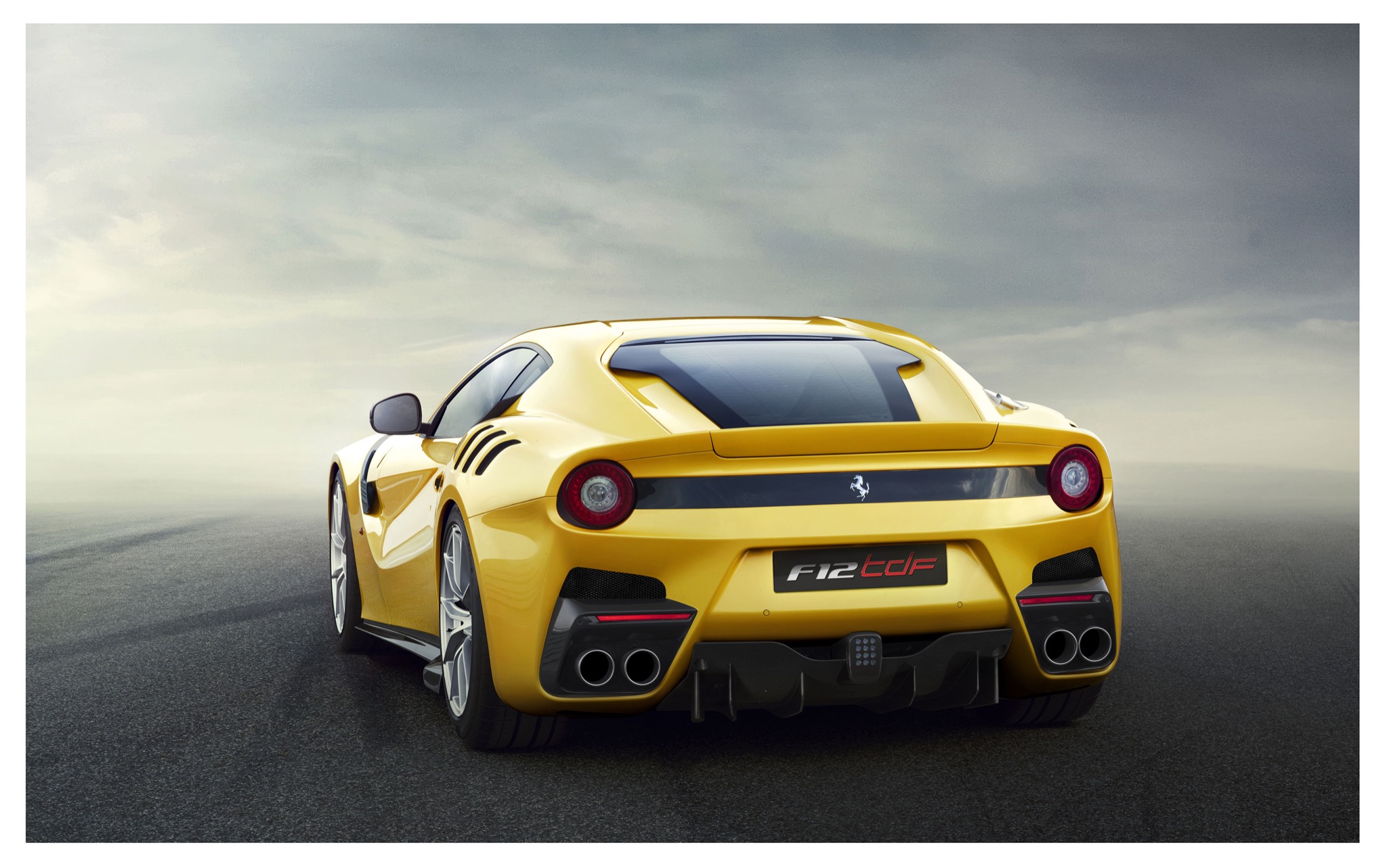 FerrariF12tdf 02