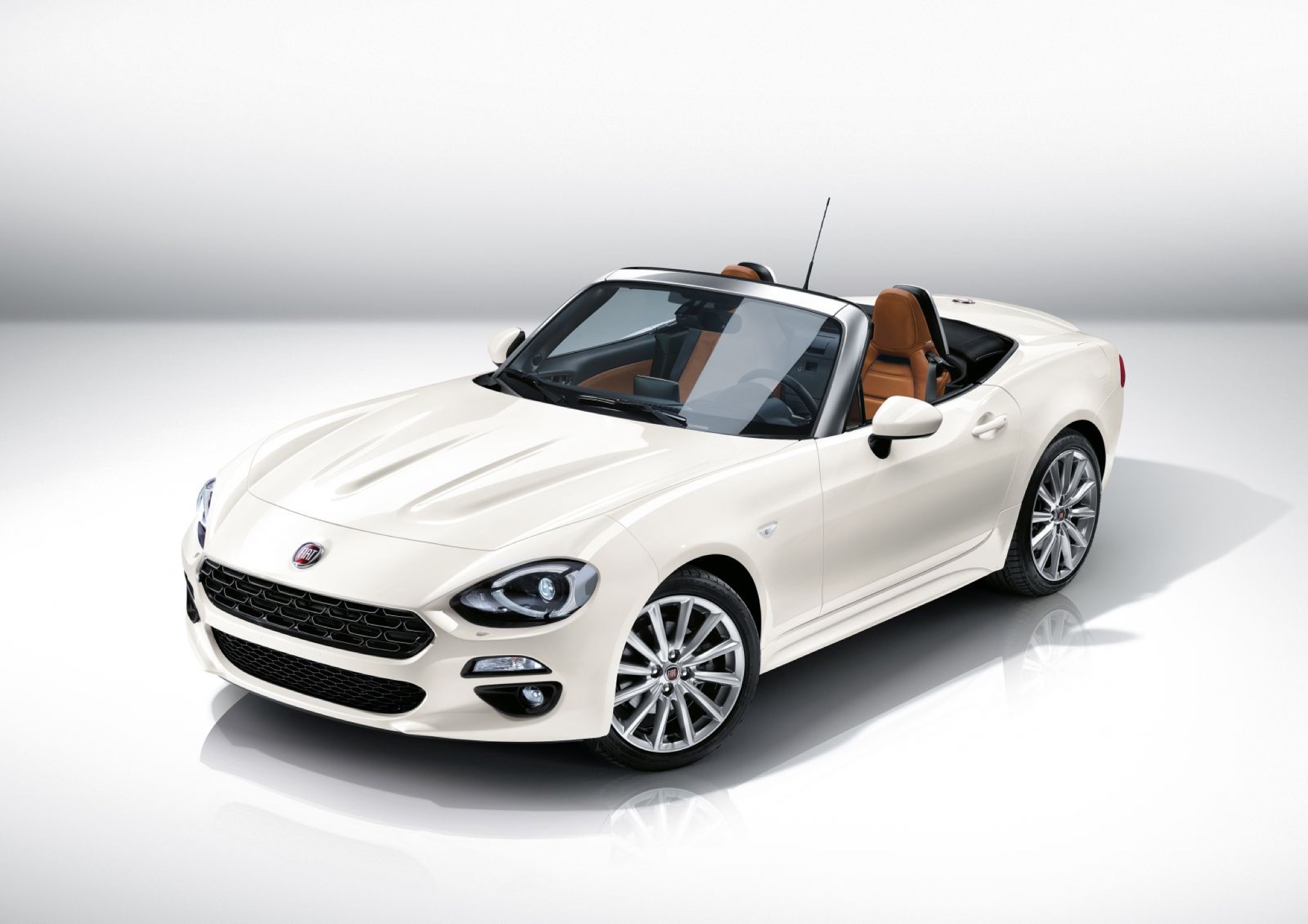 Fiat124Spider 01