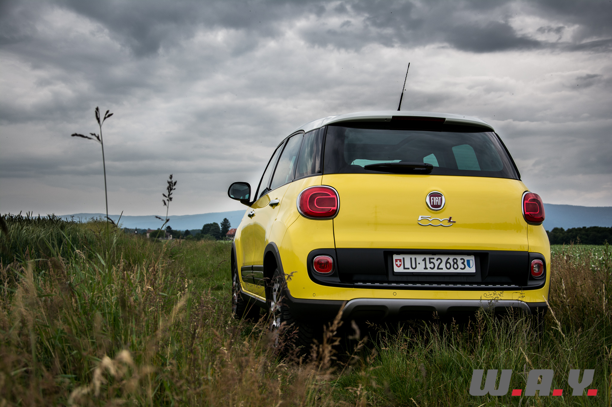 Fiat500LTrekking-12