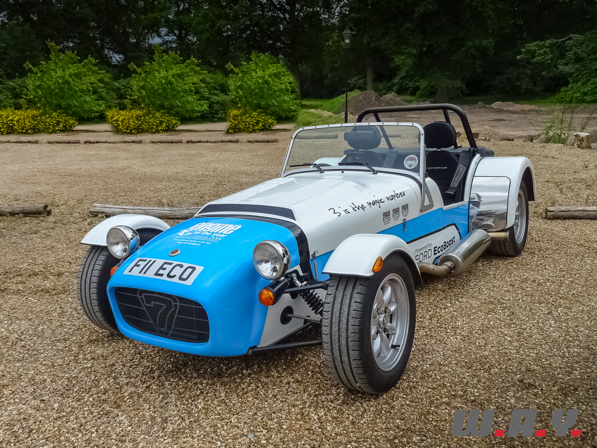 FordFiestaRedBlackEdition-25