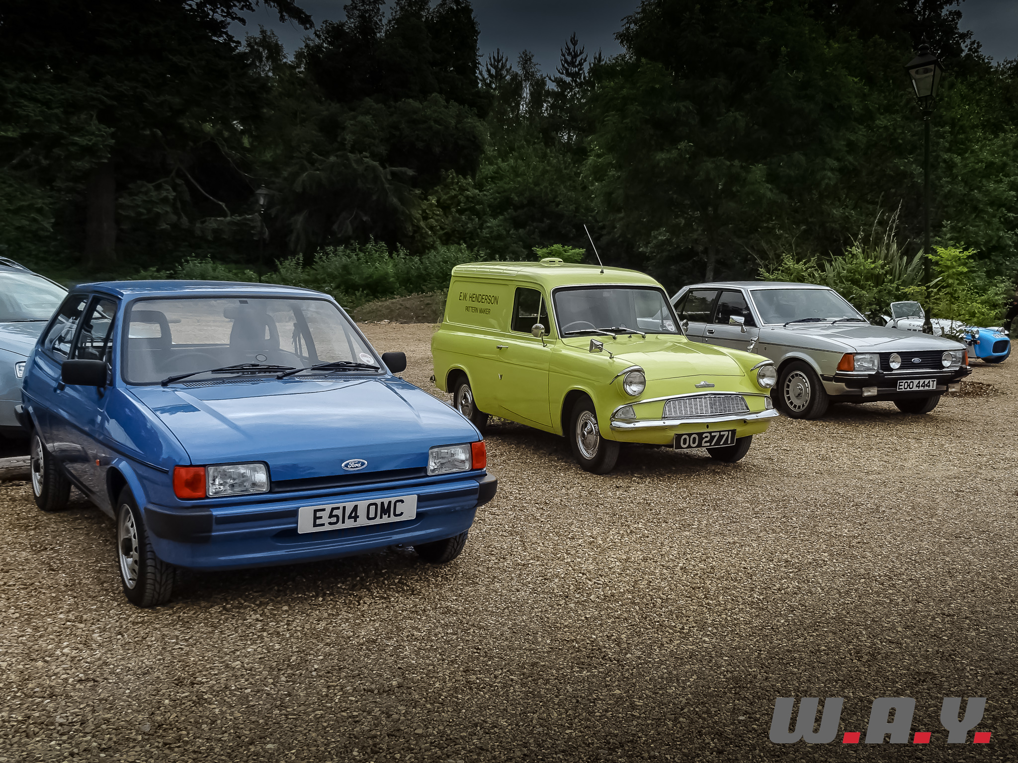 FordFiestaRedBlackEdition-26