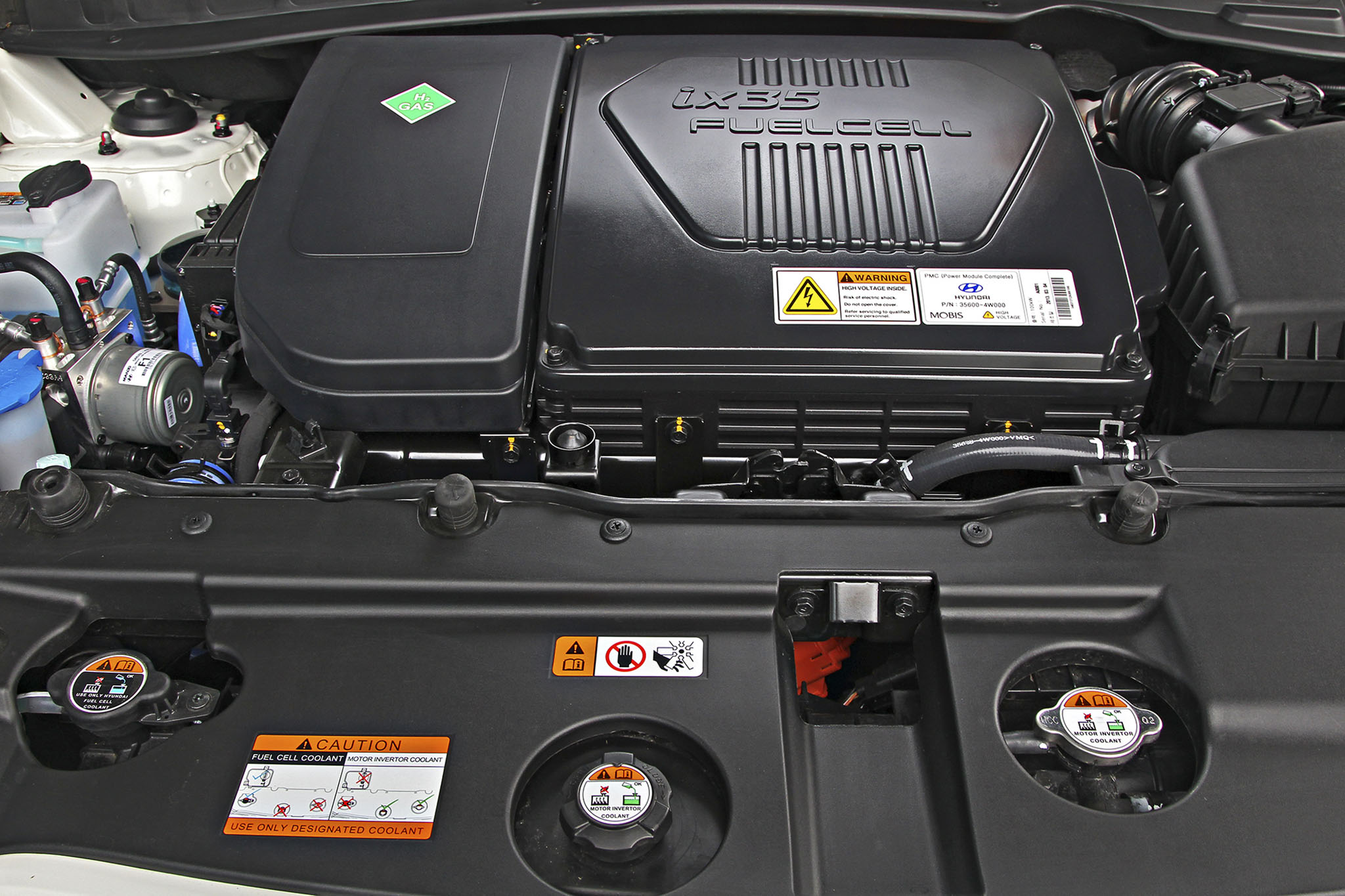 HyundaiIX35FuelCell 04