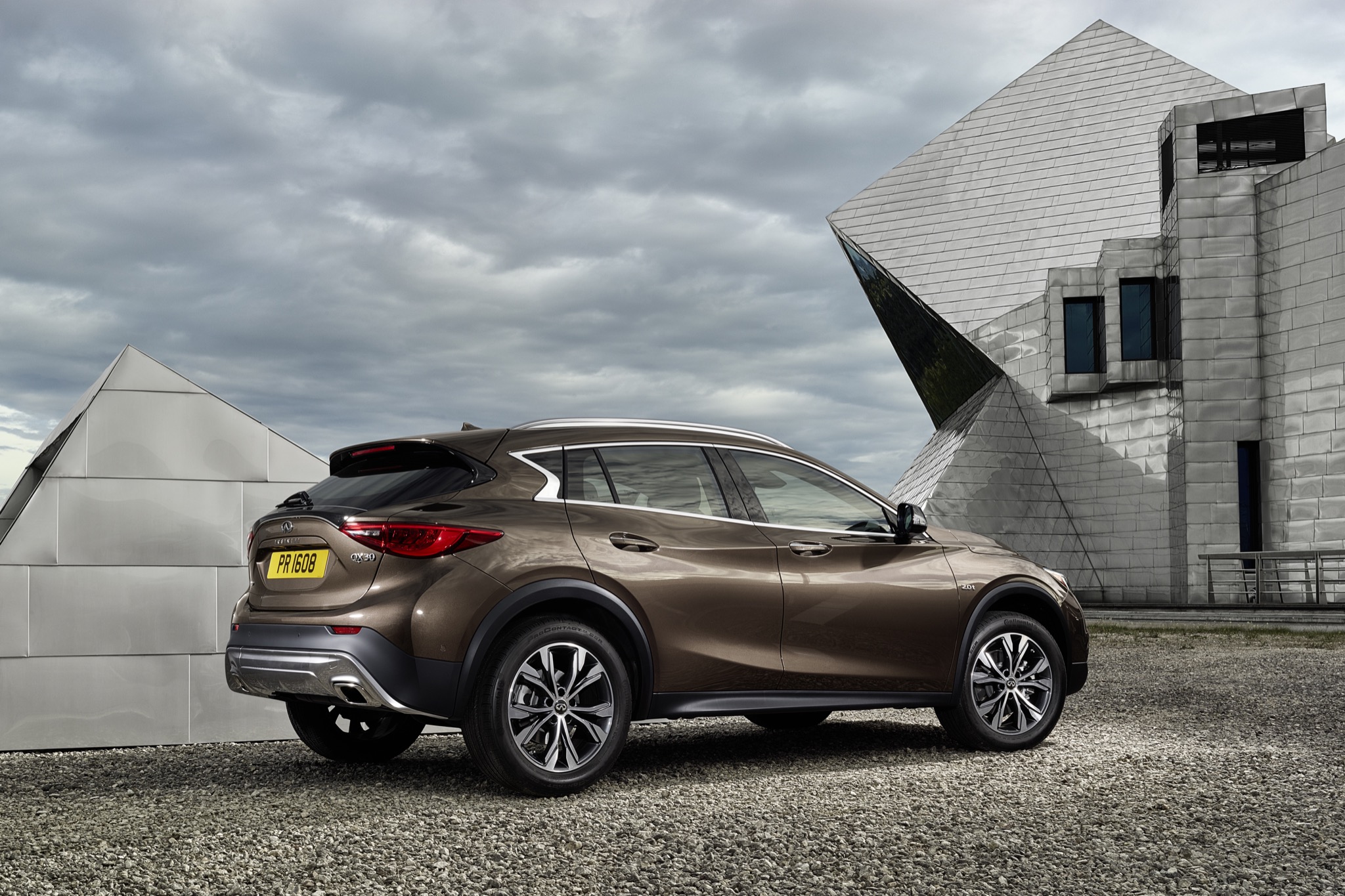 InfinitiQX30 03