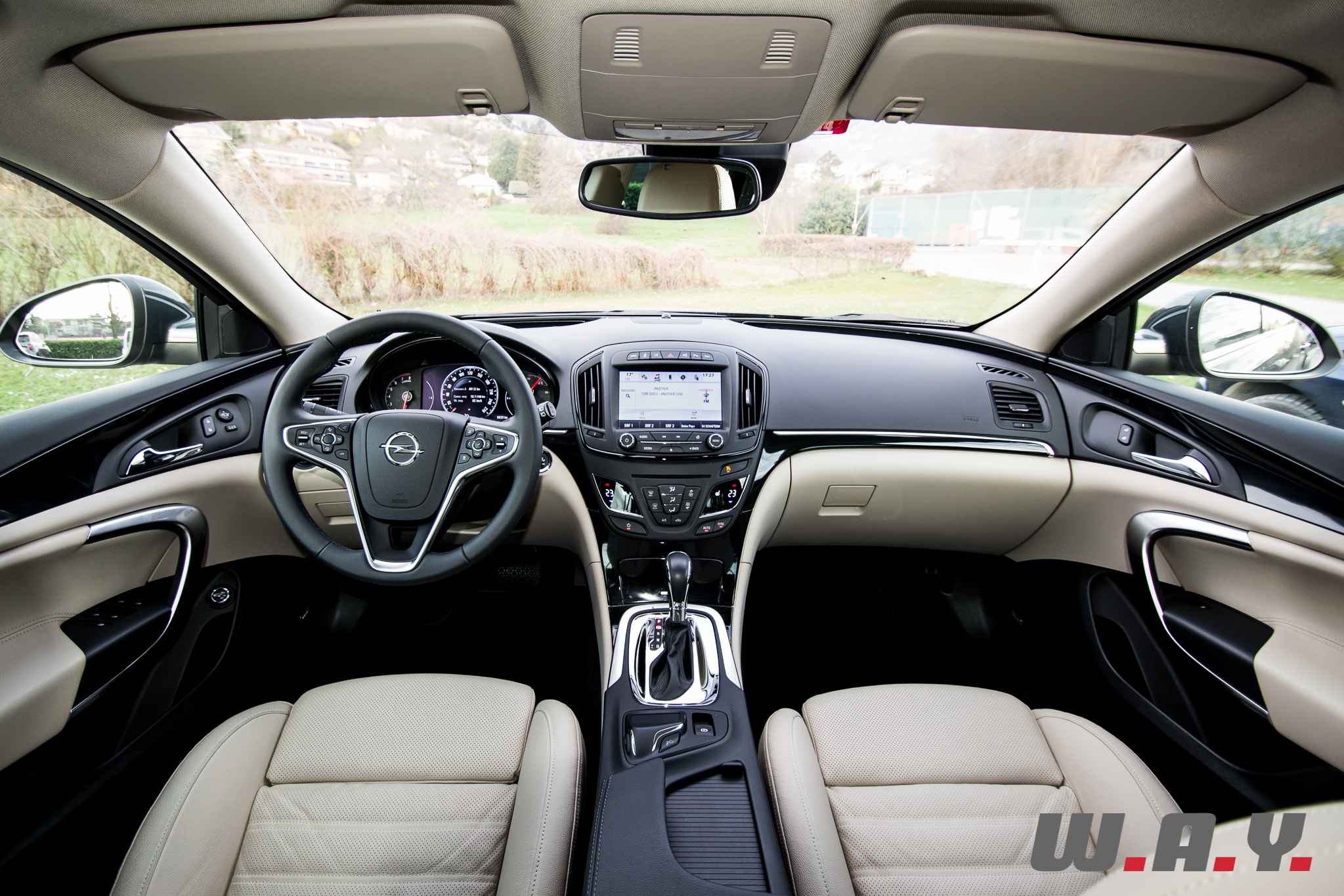 InsigniaCountryTourer-21