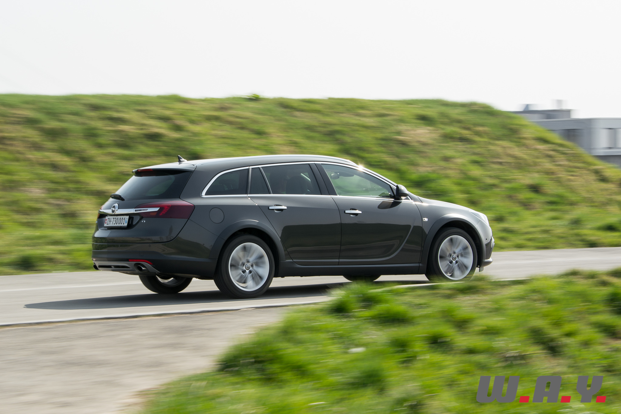 InsigniaCountryTourer-27