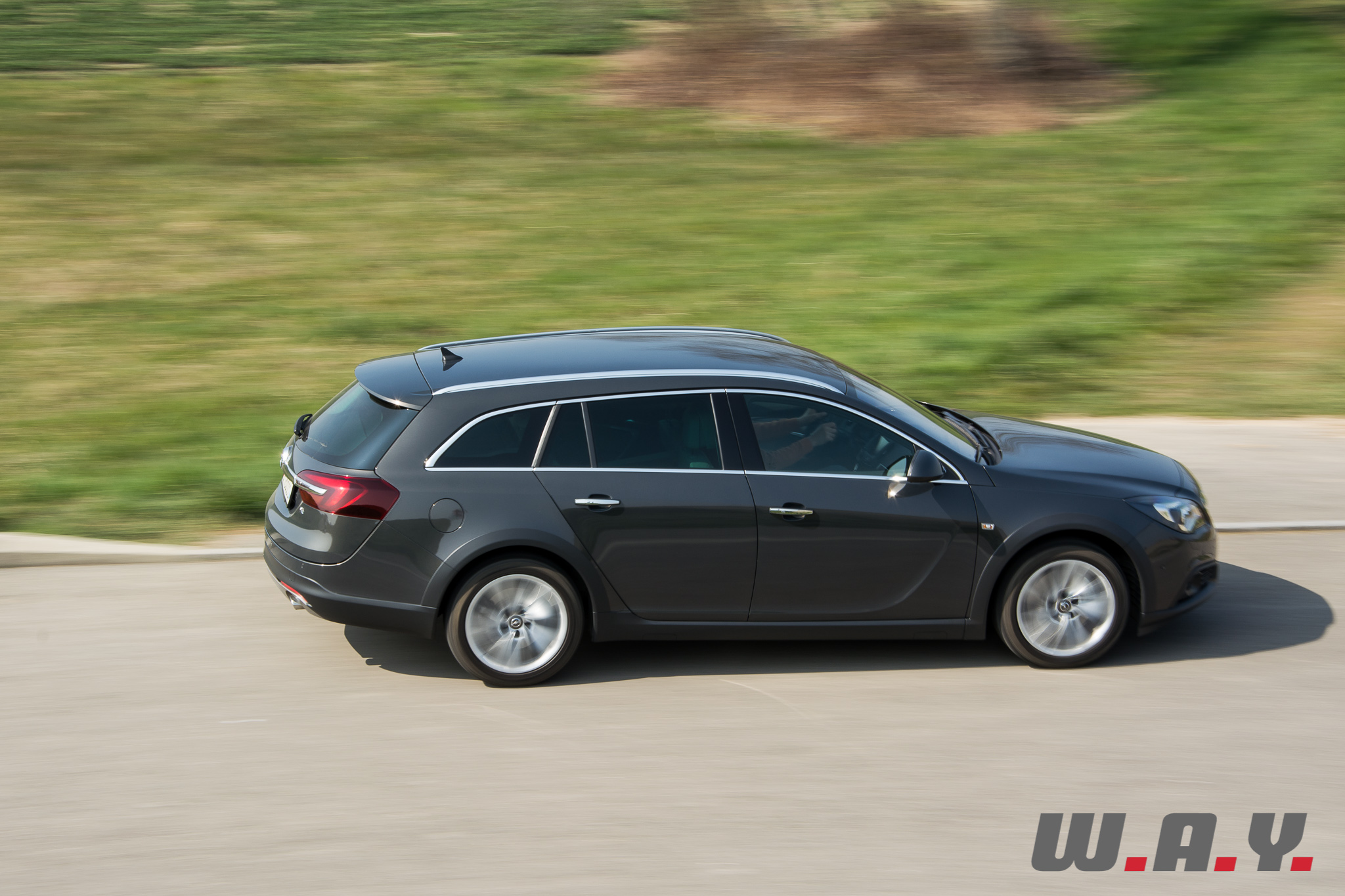 InsigniaCountryTourer-29