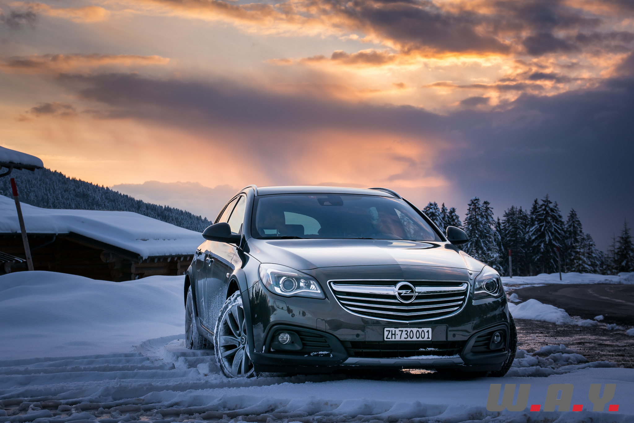 InsigniaCountryTourer-9