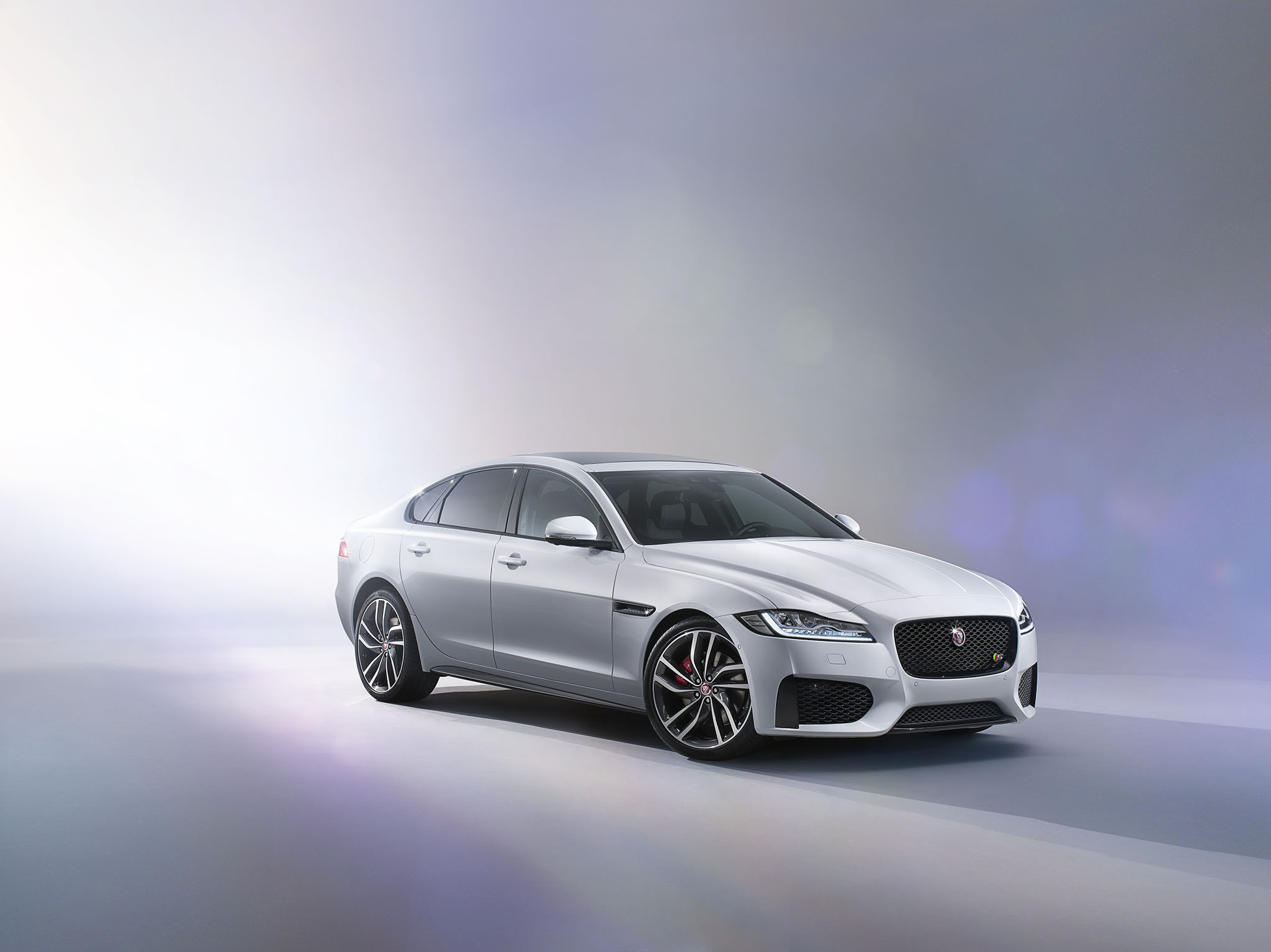 JaguarXF 01