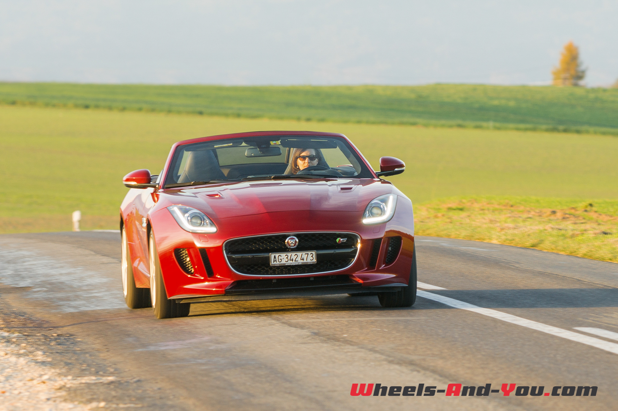 Jaguar F-Type S AWD-34