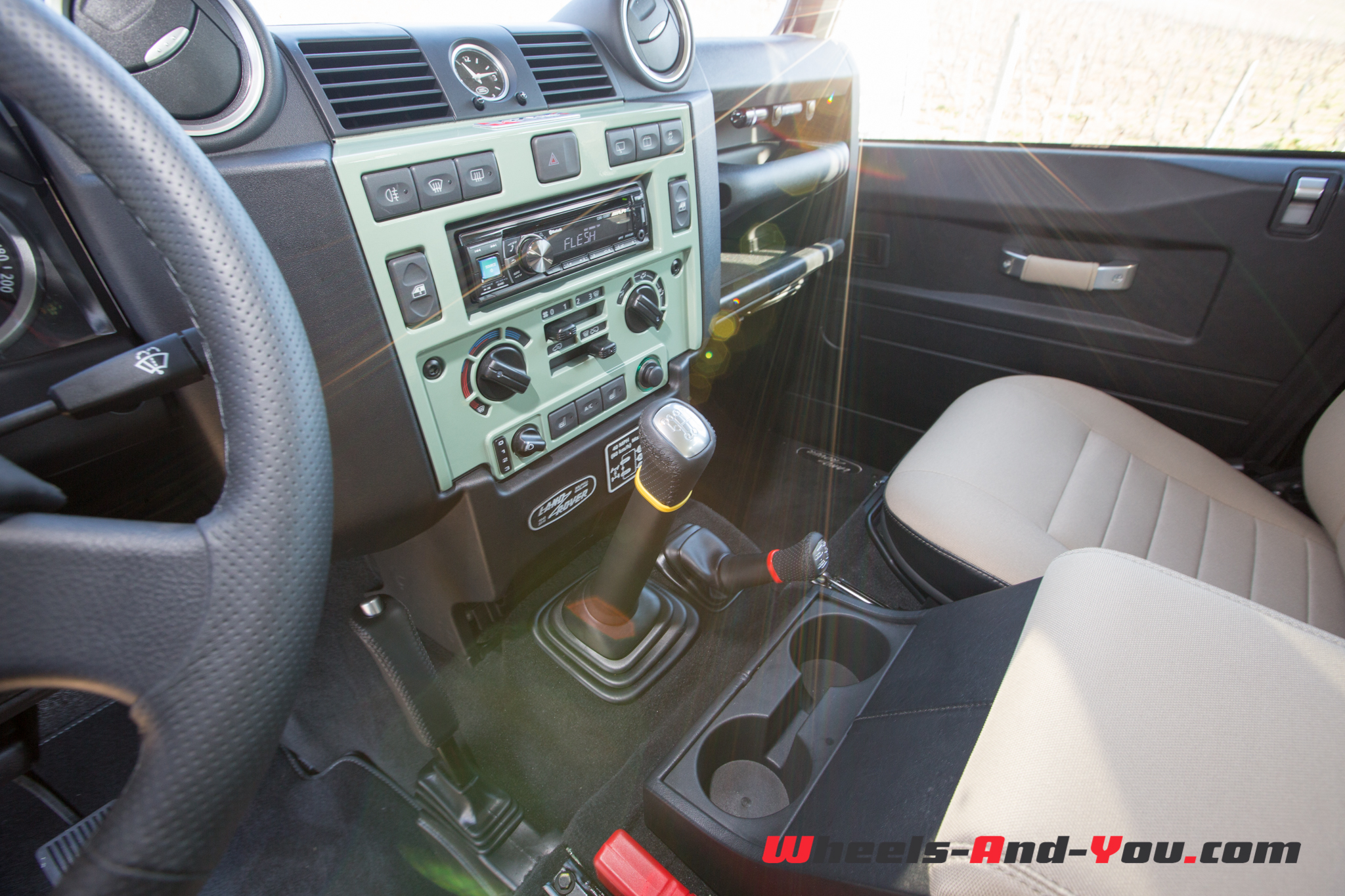 LRDefenderHeritage 41