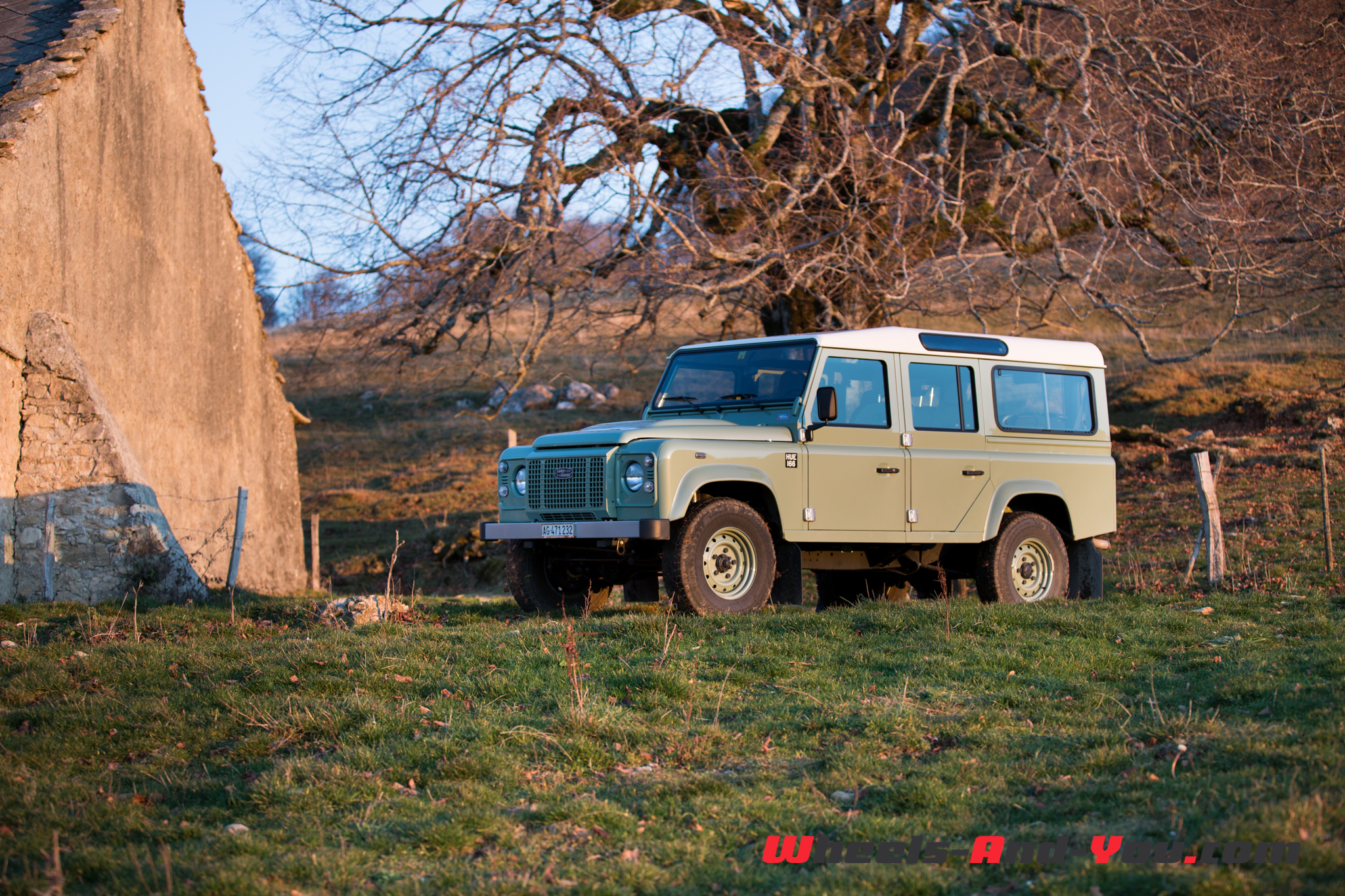 LRDefenderHeritage 64