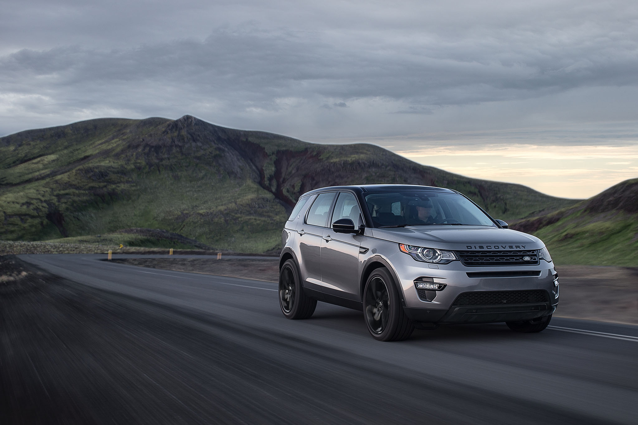 LRDiscoverySport 08