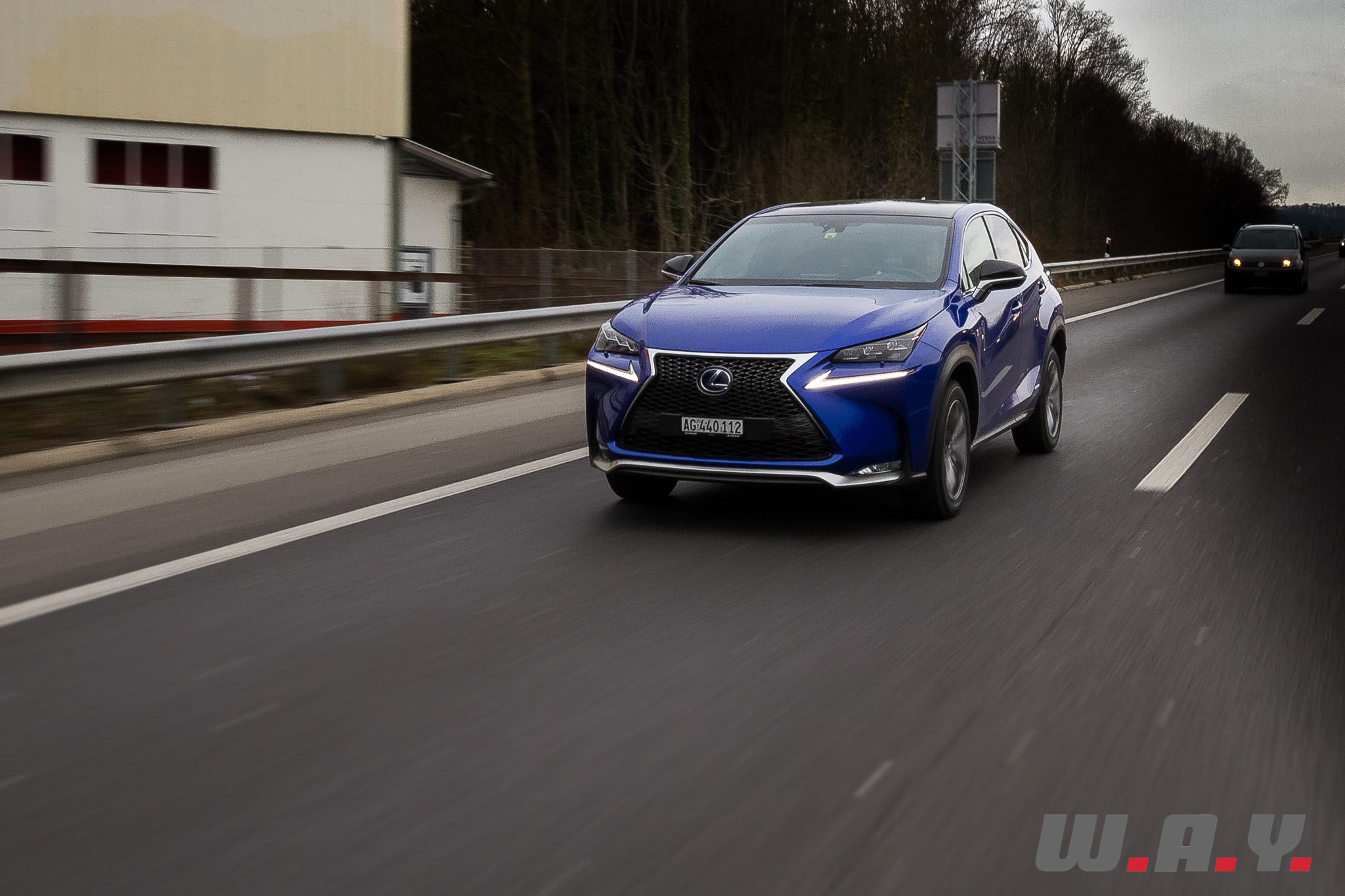 LexusNX300h 01