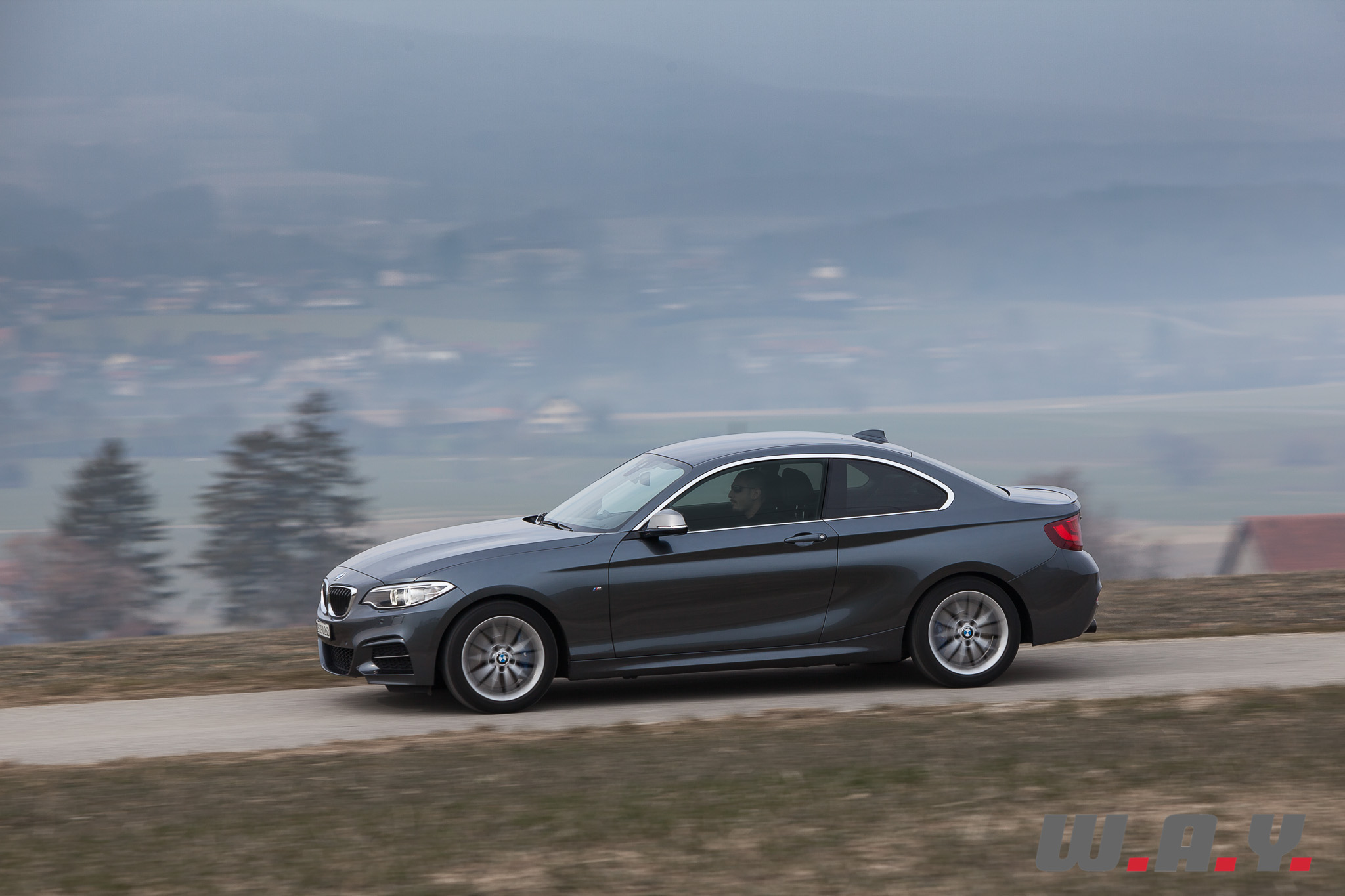 M235i-22