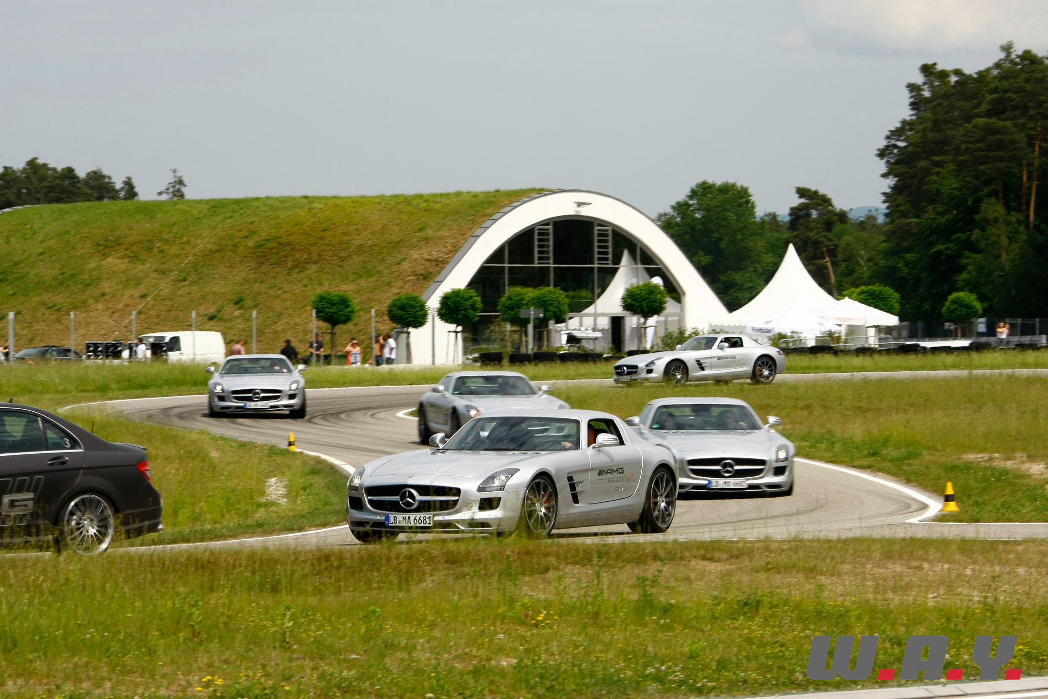 MBDrivingEvent-1