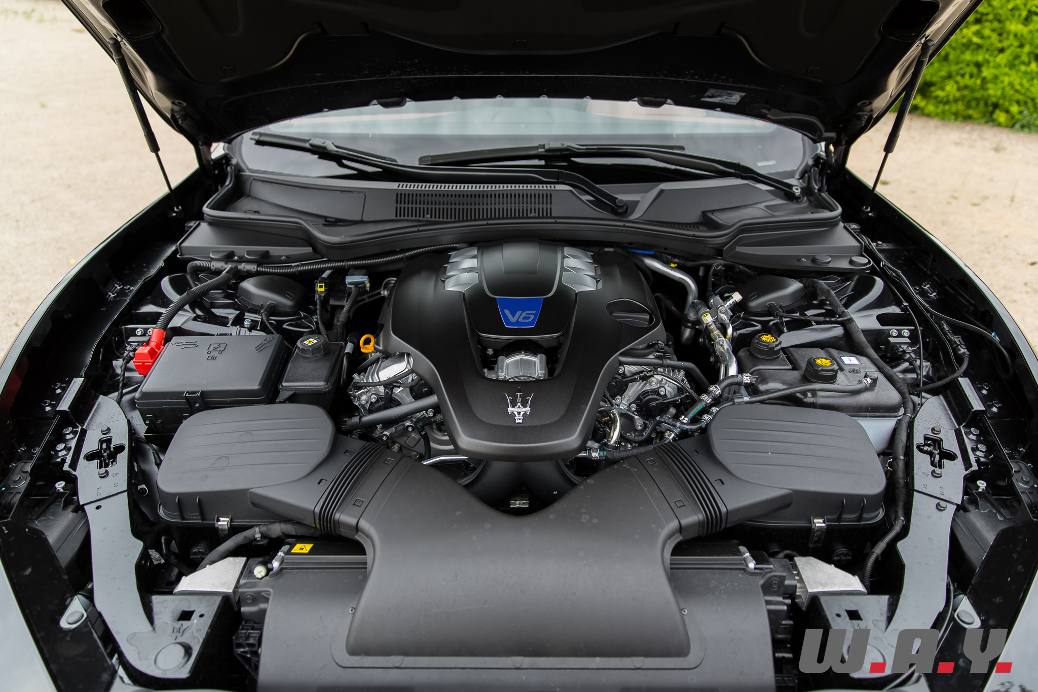 MaseratiGhibliSQ4-31