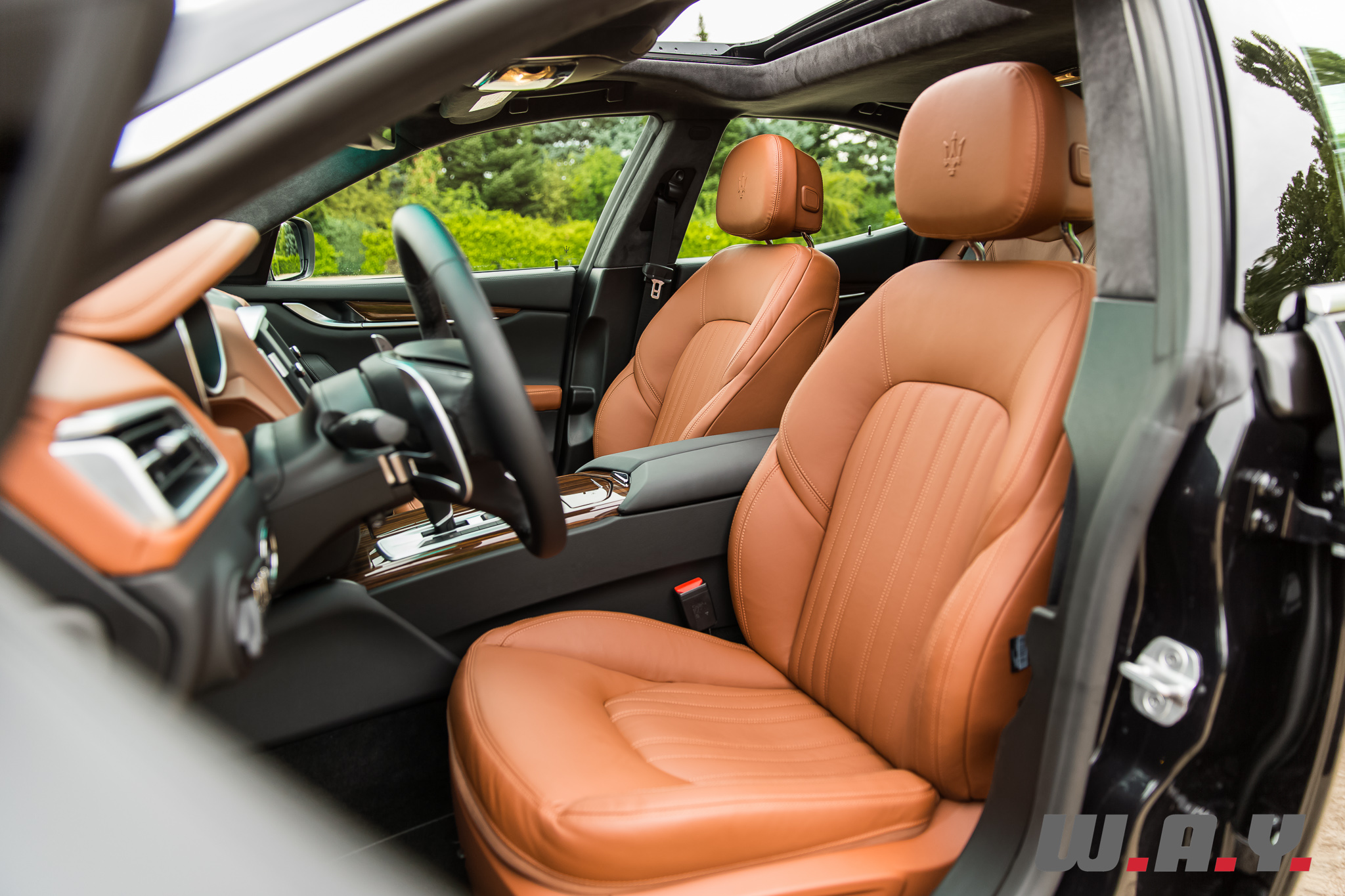 MaseratiGhibliSQ4-37