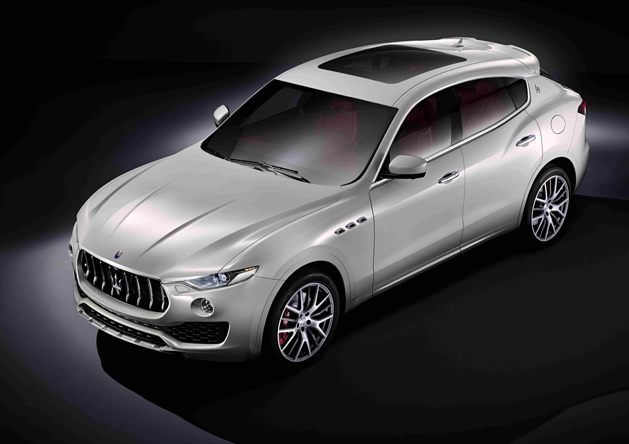 MaseratiLevante 01