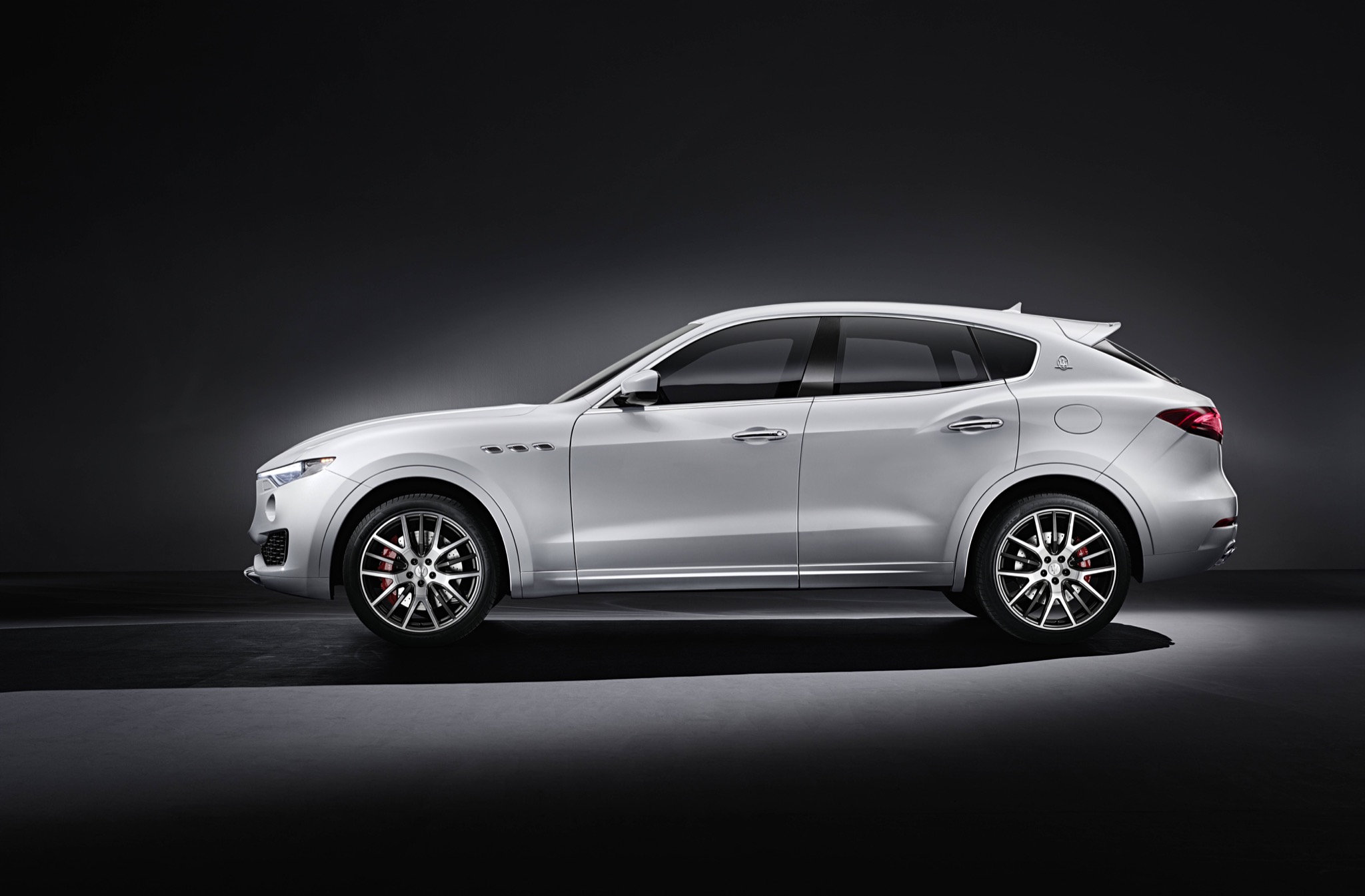 MaseratiLevante 03