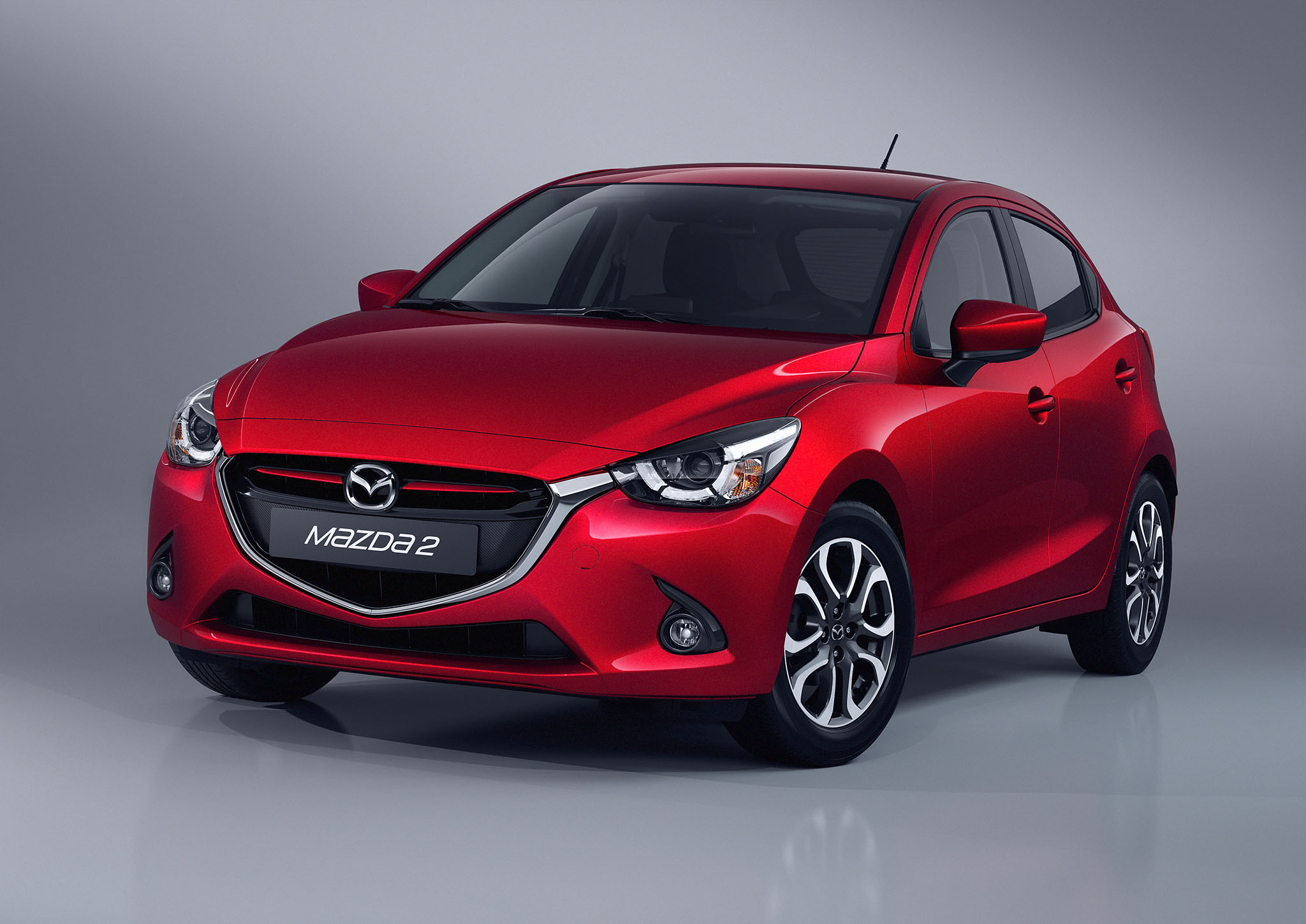 Mazda2 01