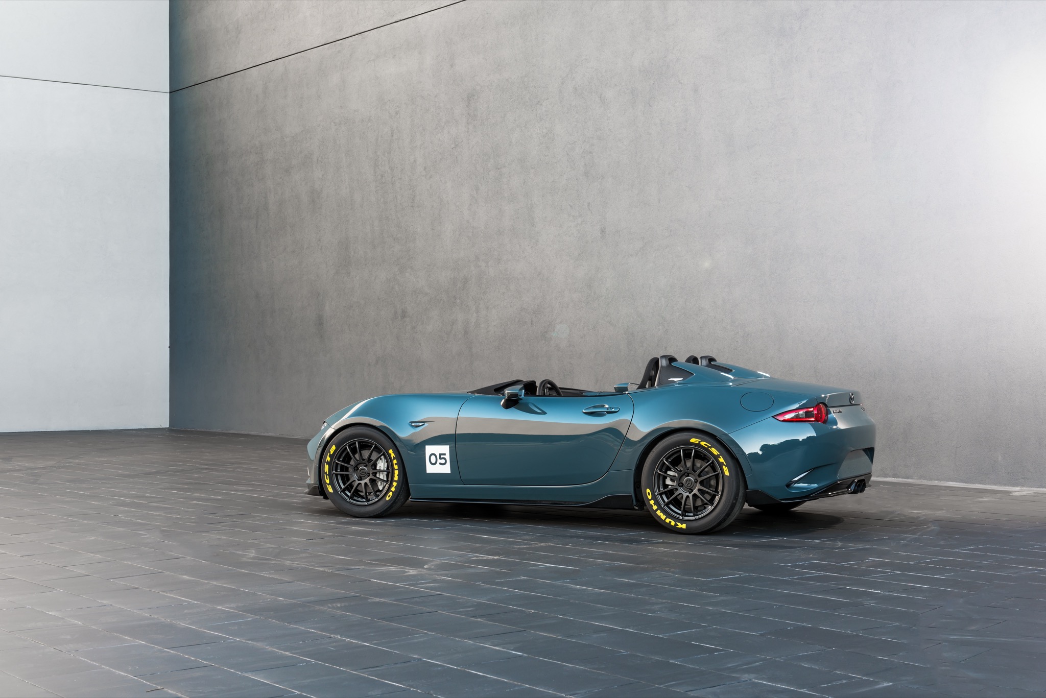 MazdaMX5SpyderSpeedster 05