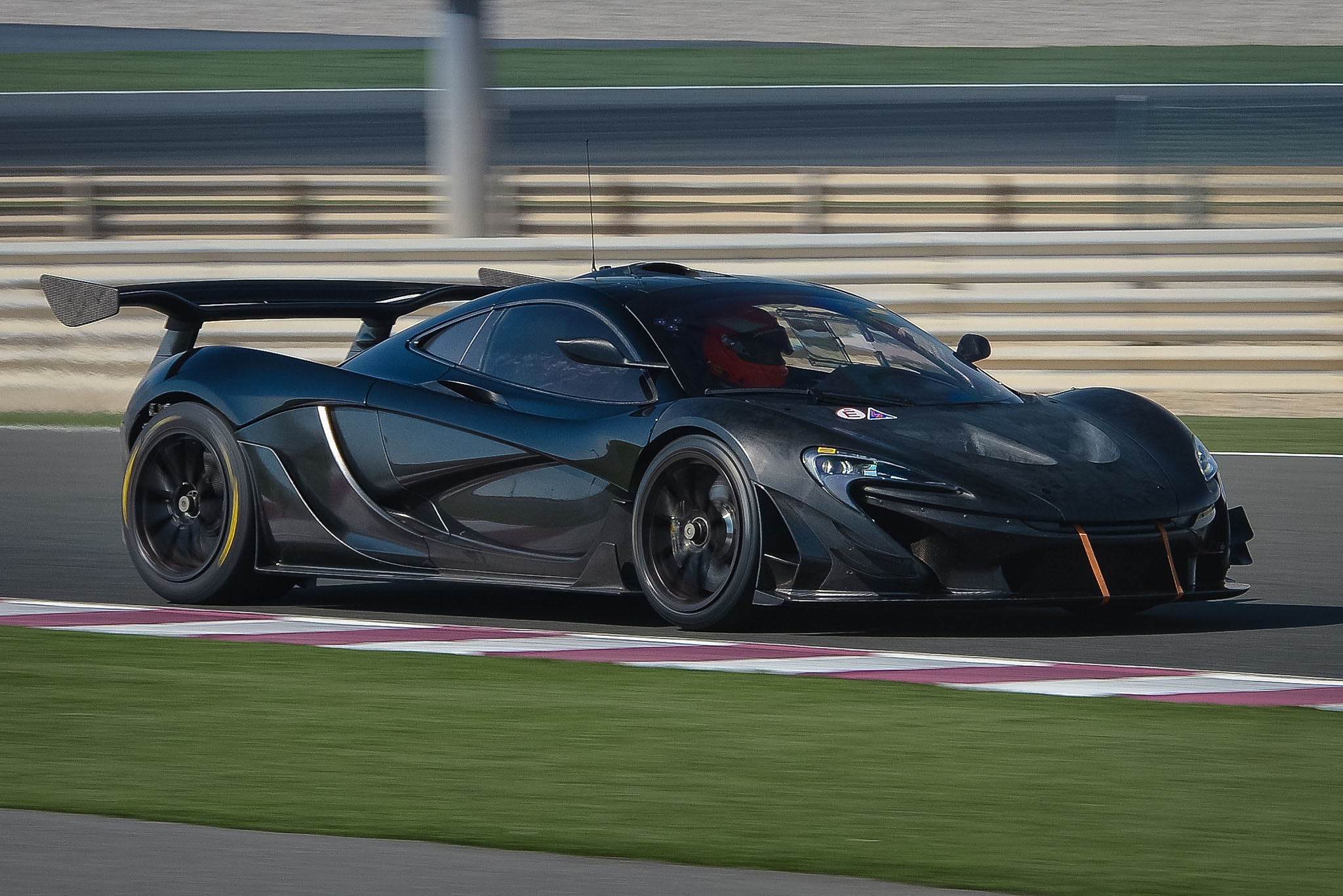 McLarenP1GTR 08
