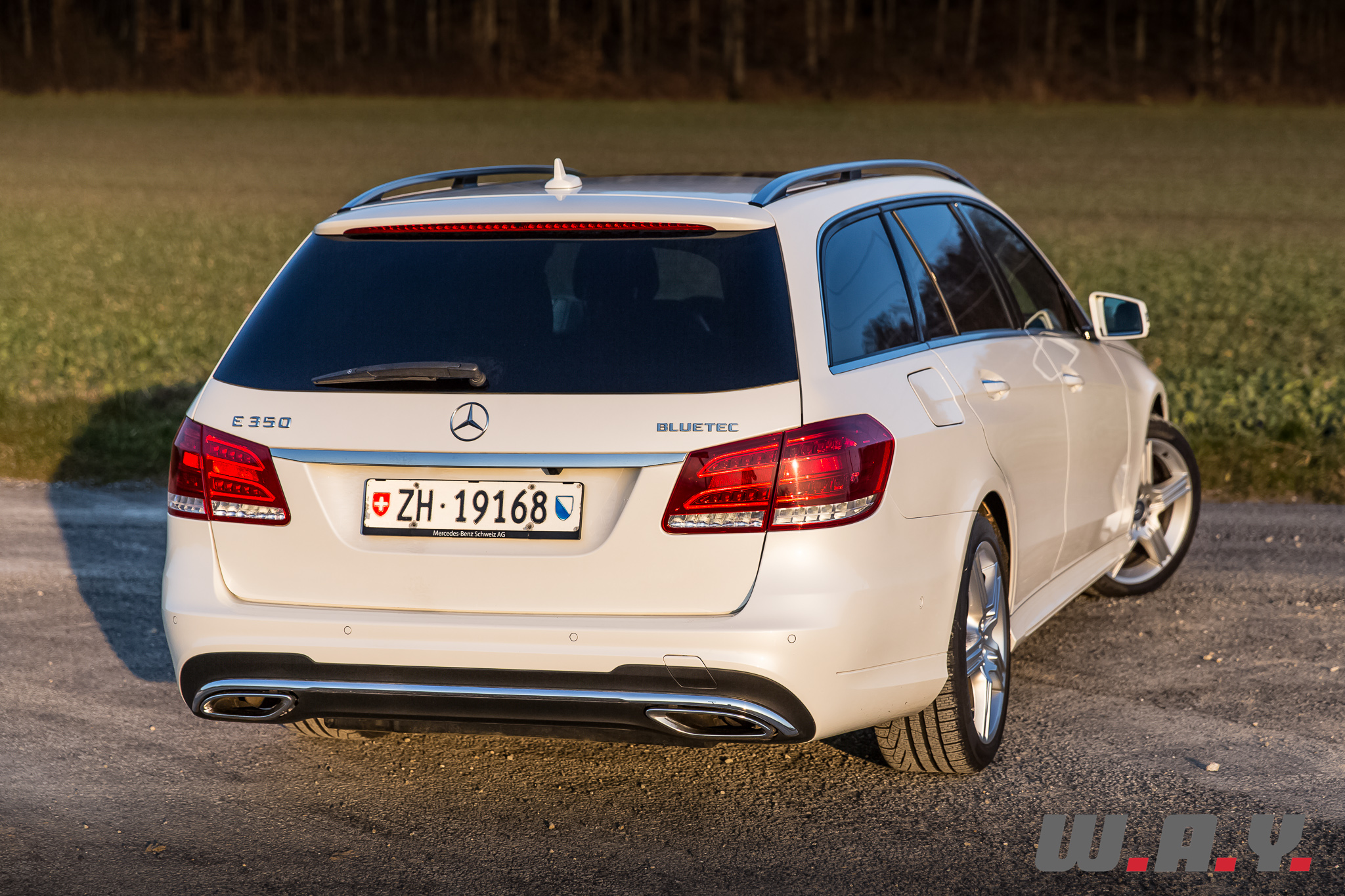 MercedesBenzE350T4M-1