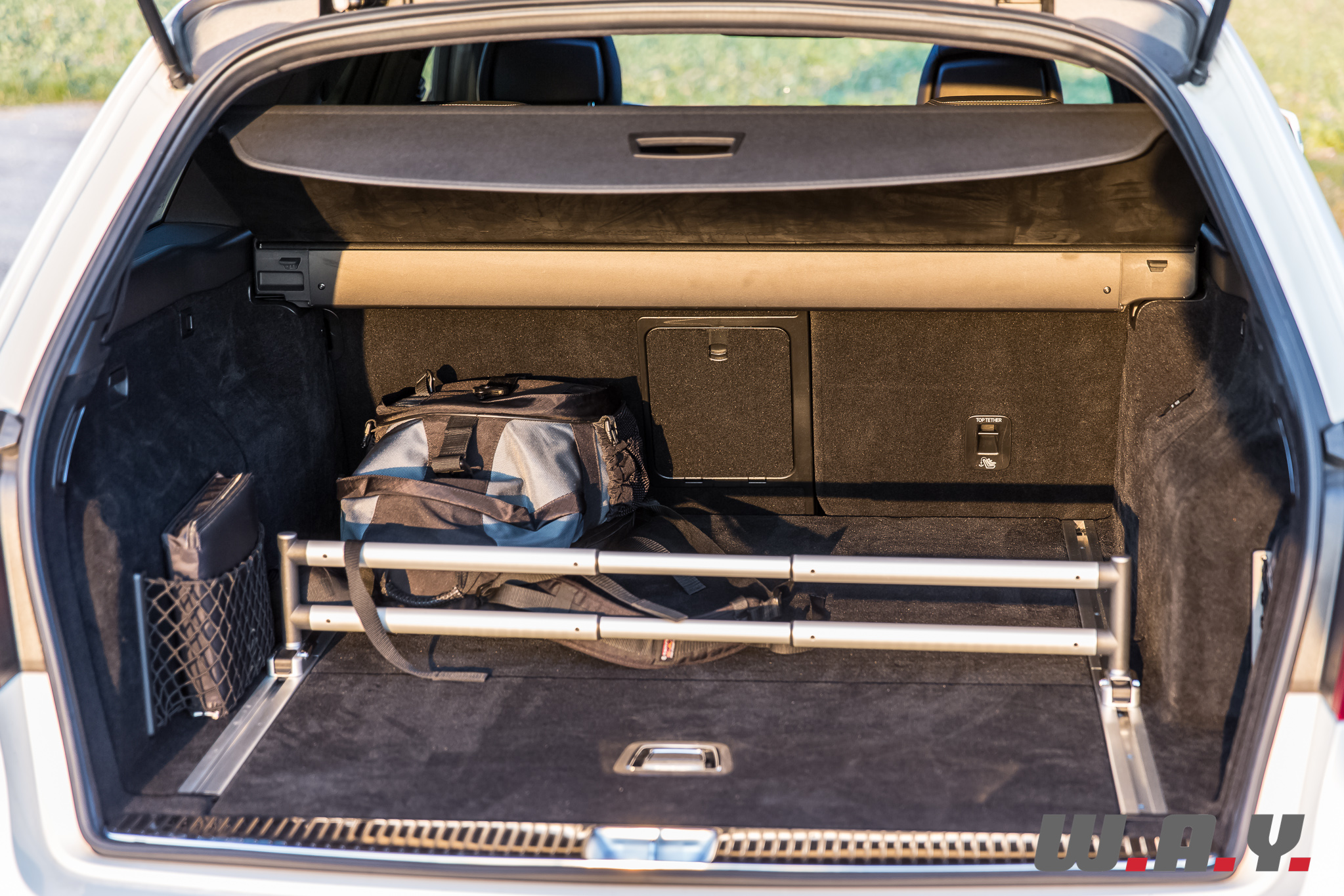 MercedesBenzE350T4M-1