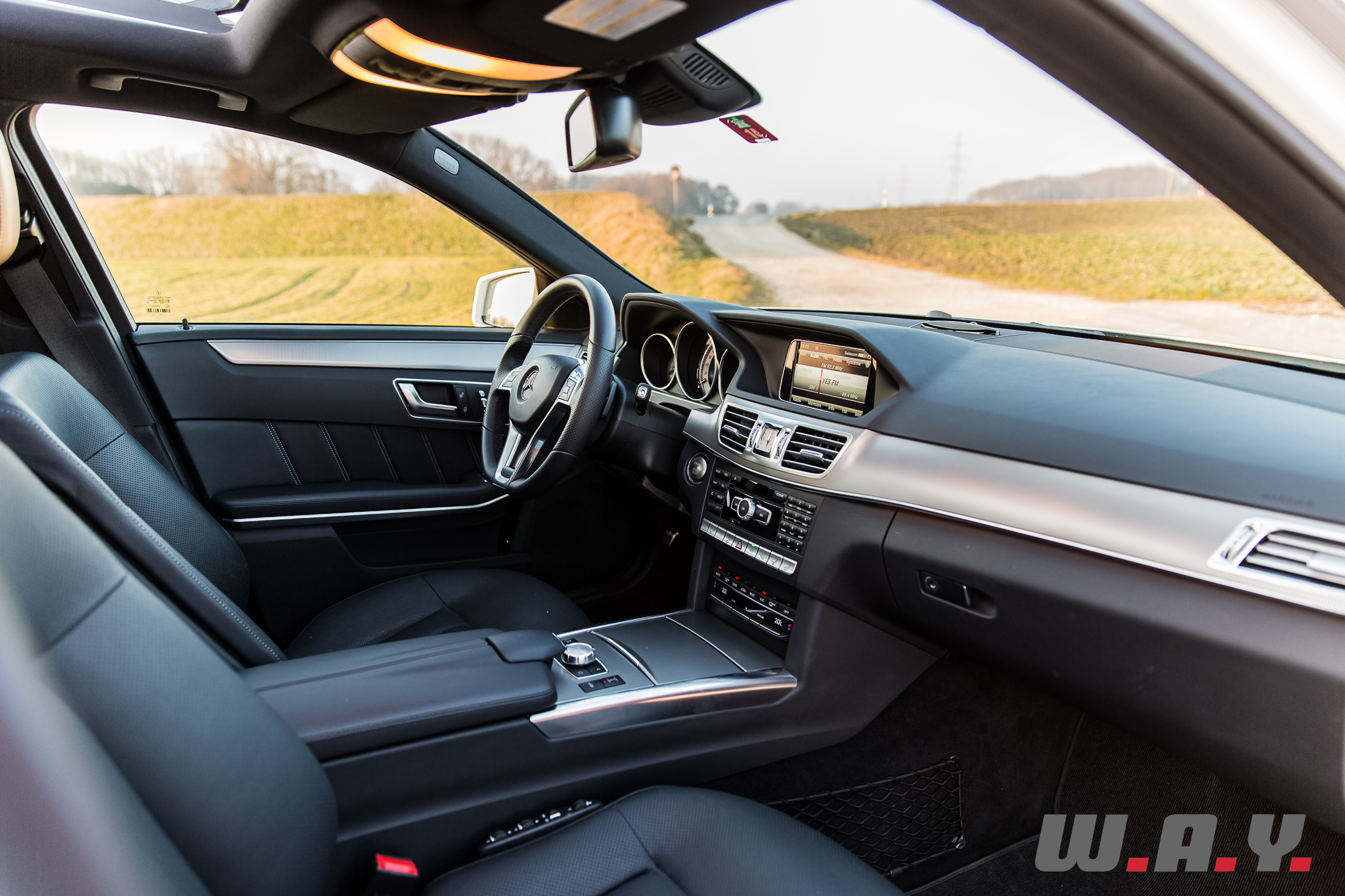 MercedesBenzE350T4M-1