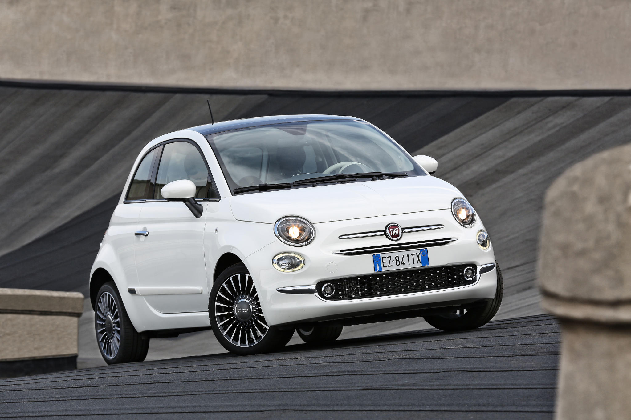 NewFiat500 01