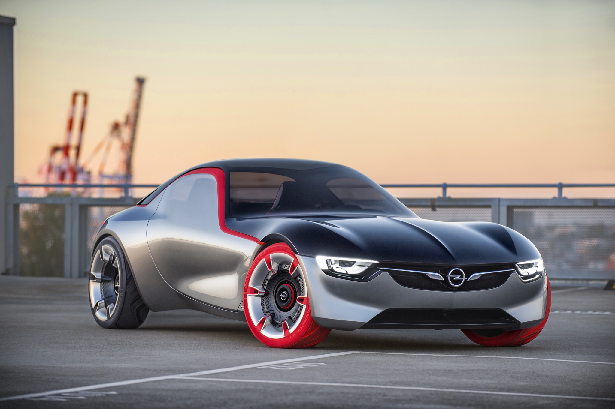OpelGTConcept 01