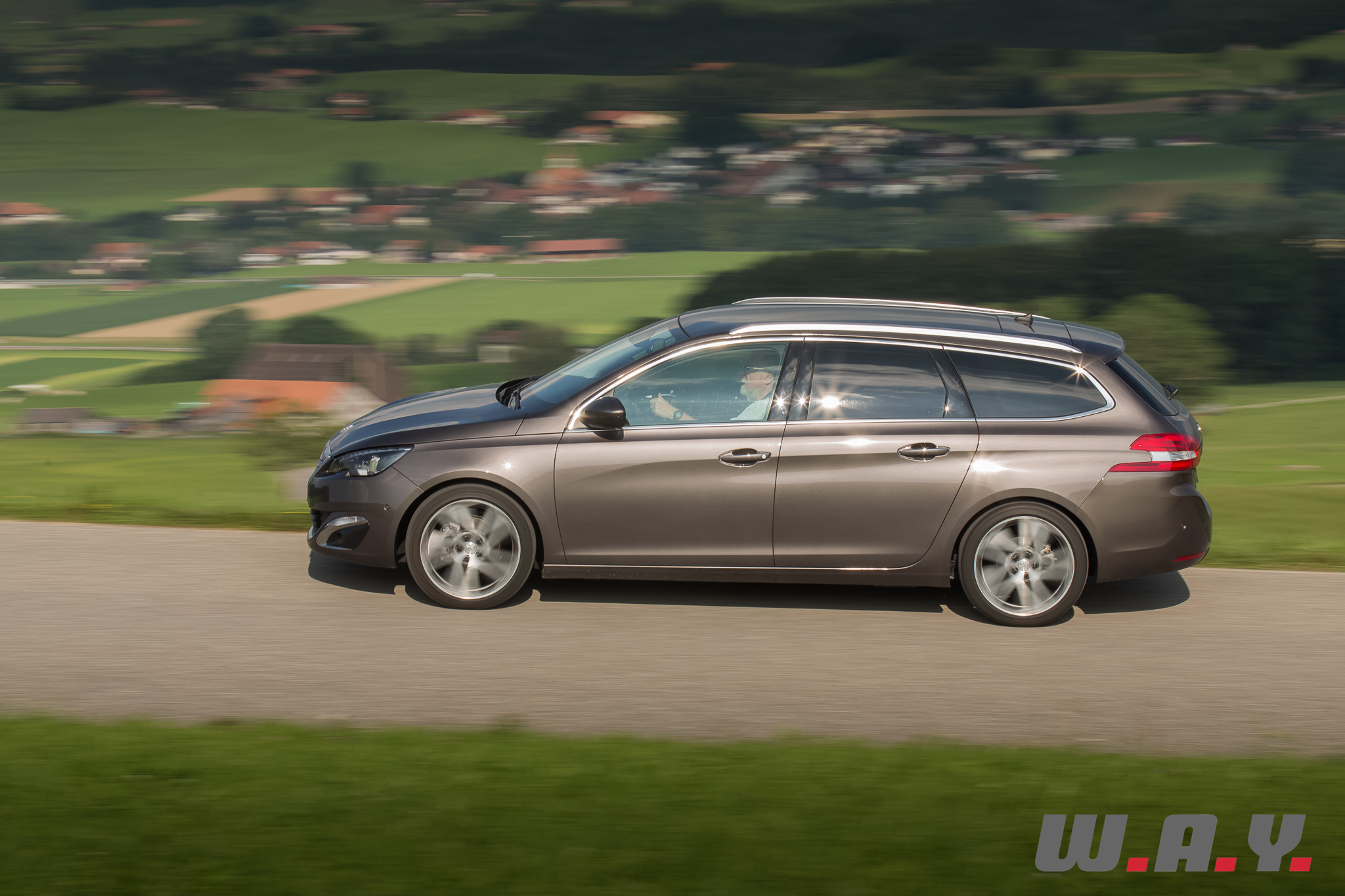 Peugeot308SW-20
