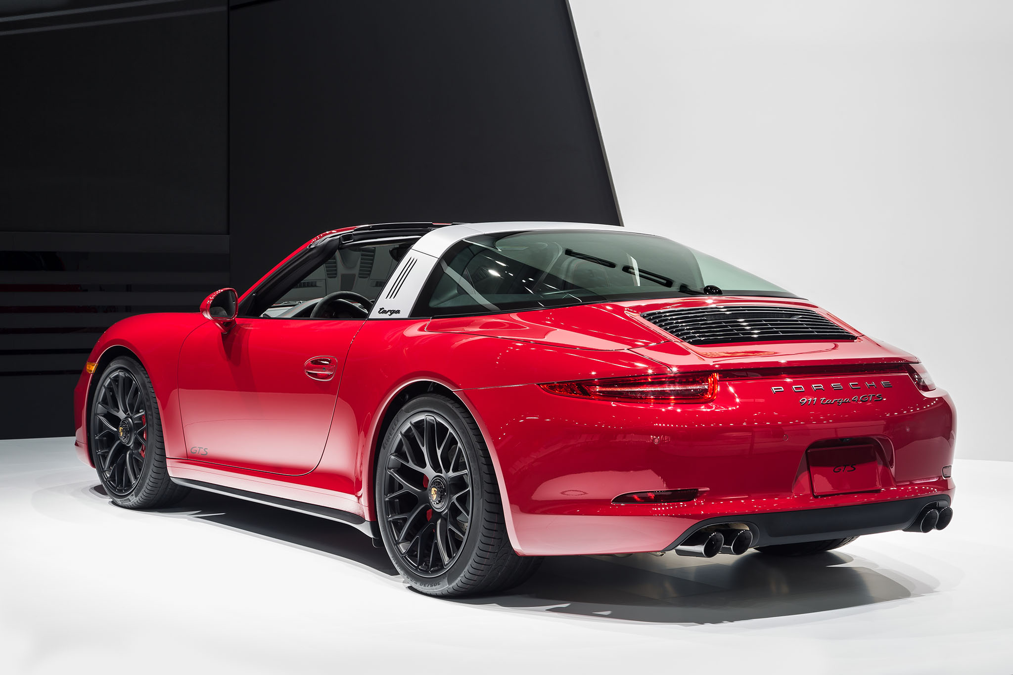 Porsche911Targa4GTS 05