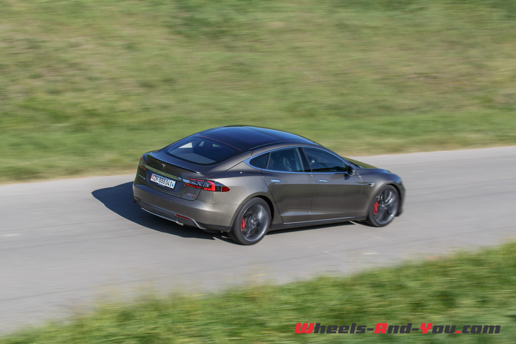 TeslaModelS P85D 30