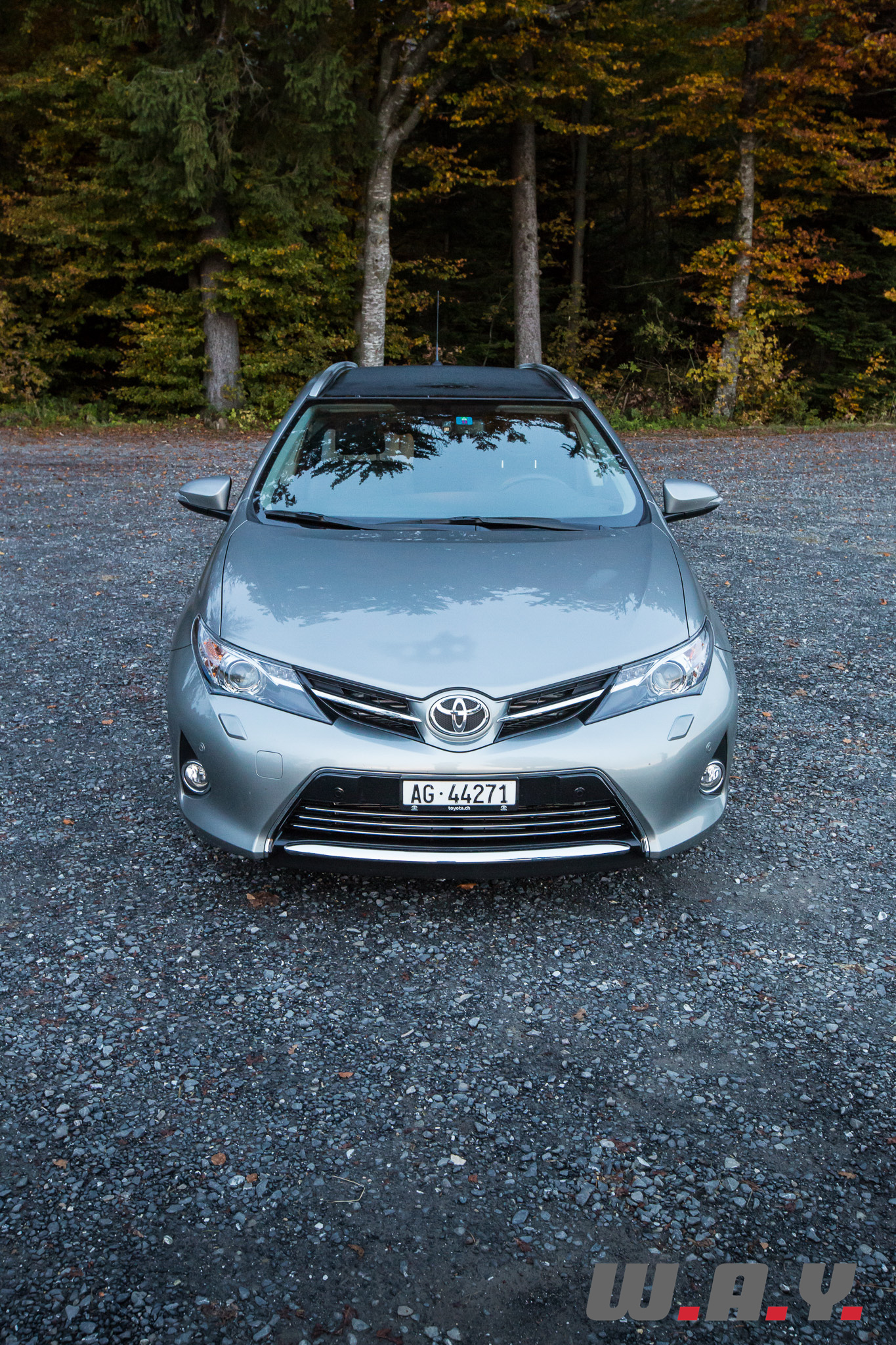 ToyotaAurisTouringSport-25