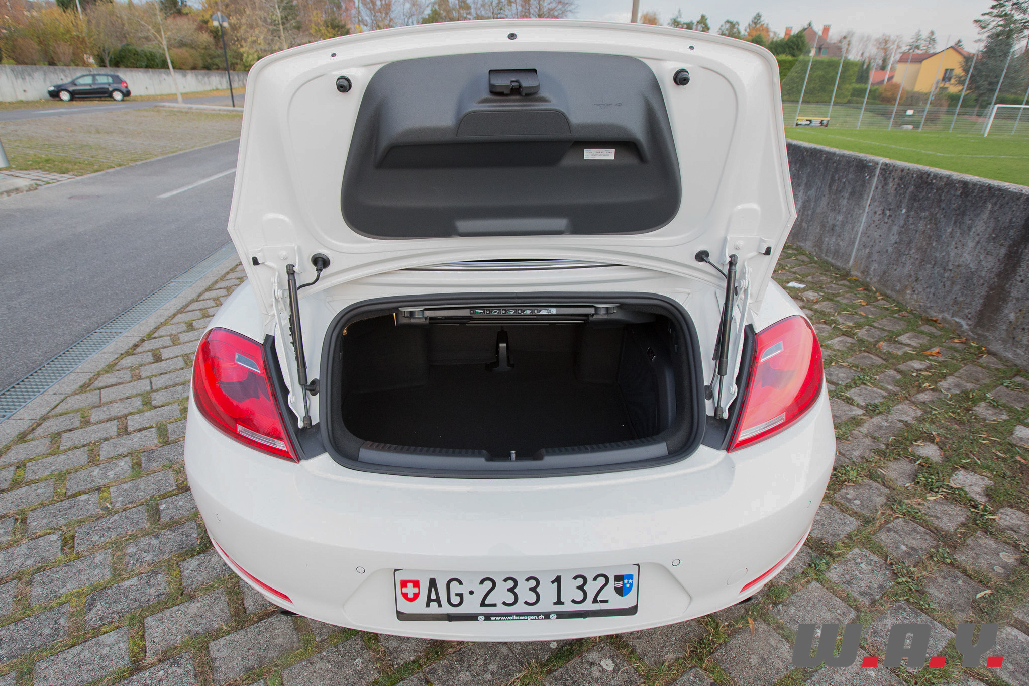 VWBeetleCabriolet-20