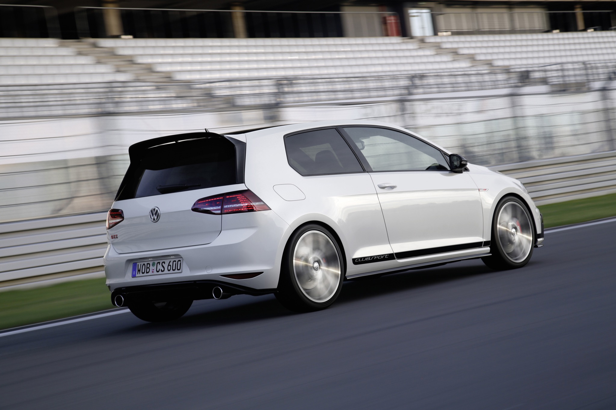 VWGolfGTIClubsport 07