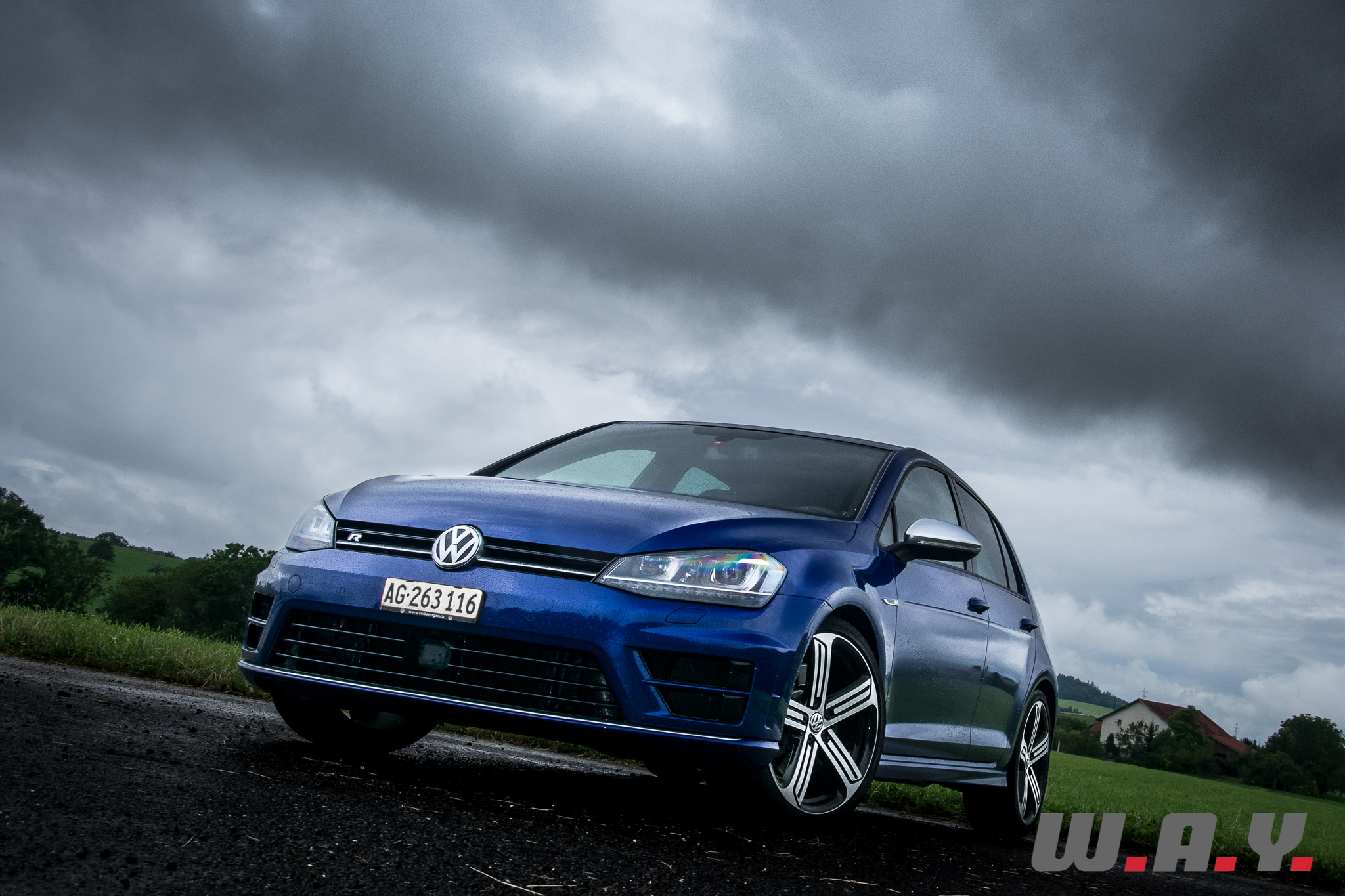 VWGolfR-5