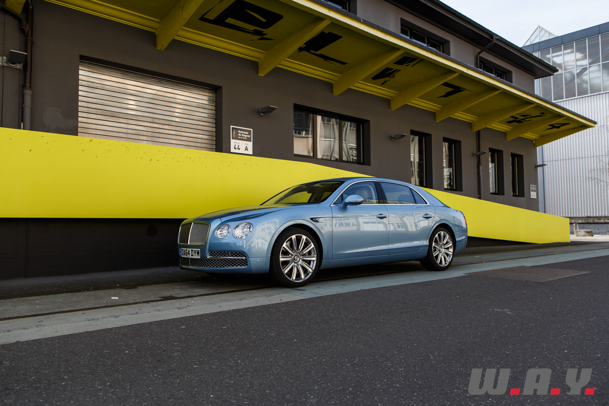 bentley flying spur w12-25