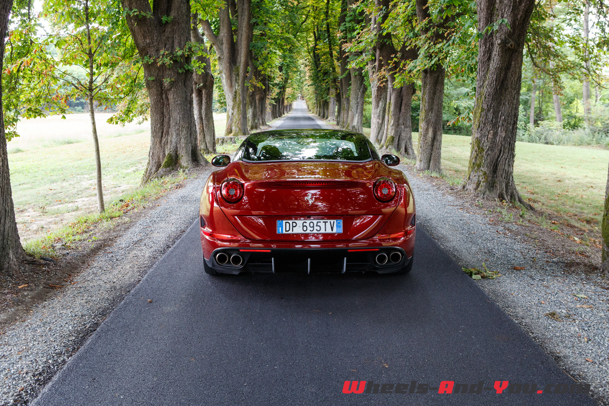 ferrari-california-t-14