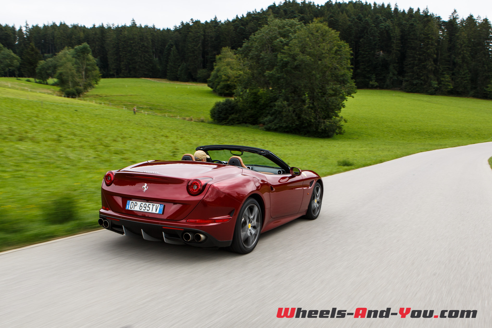 ferrari-california-t-19