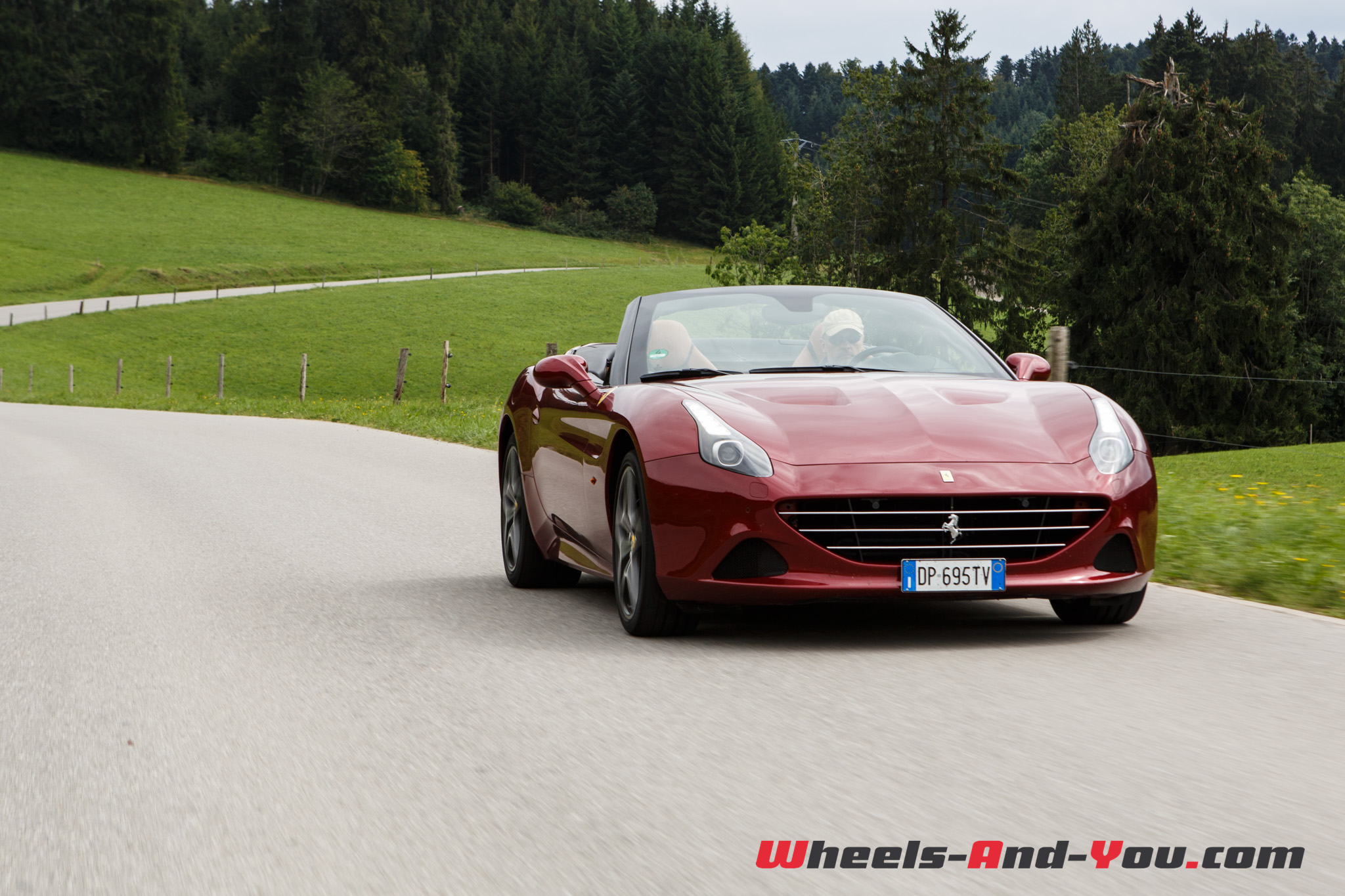 ferrari-california-t-43