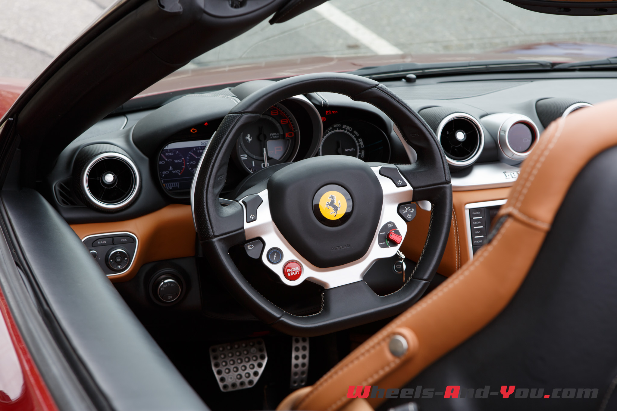 ferrari-california-t-44
