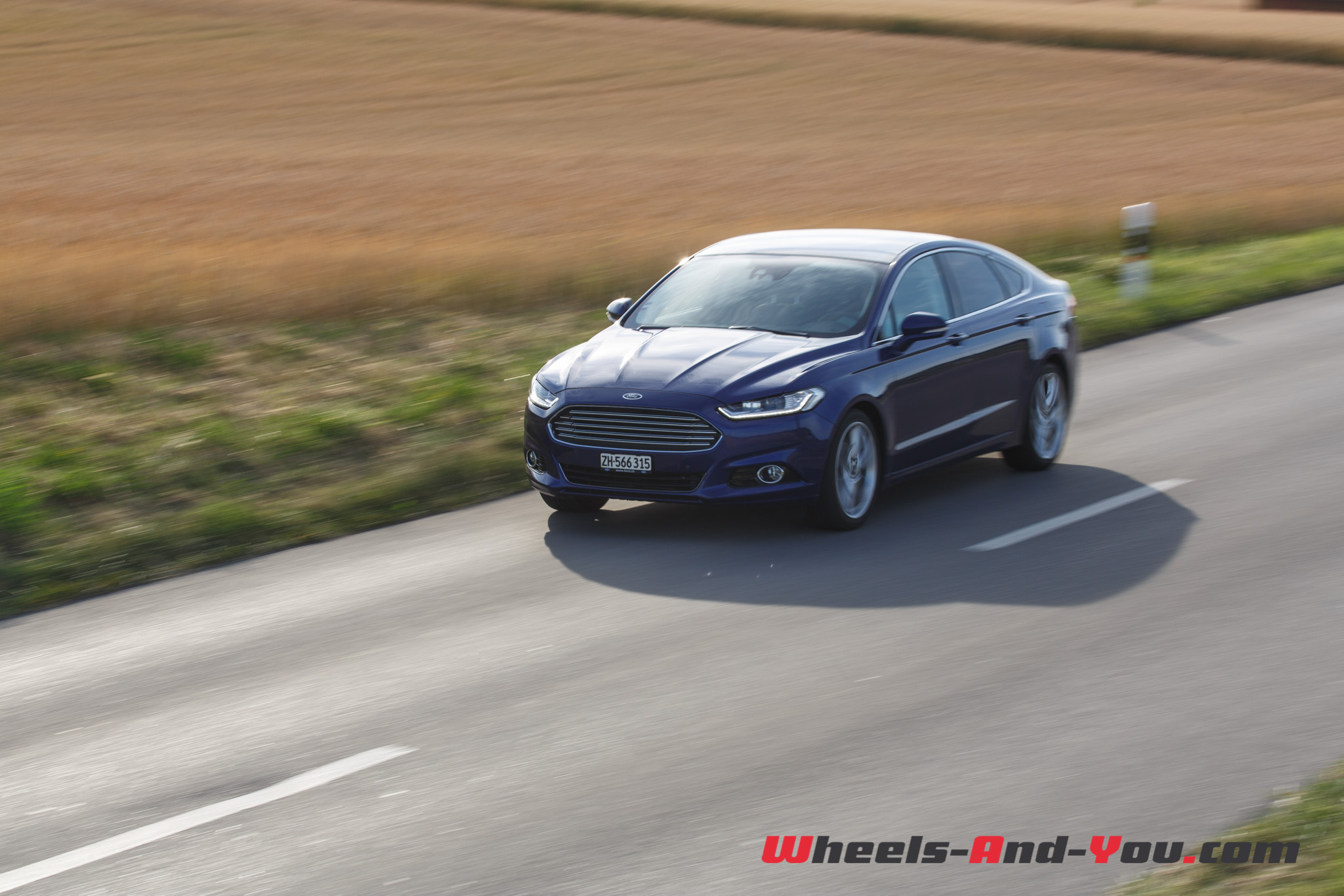 ford mondeo-1