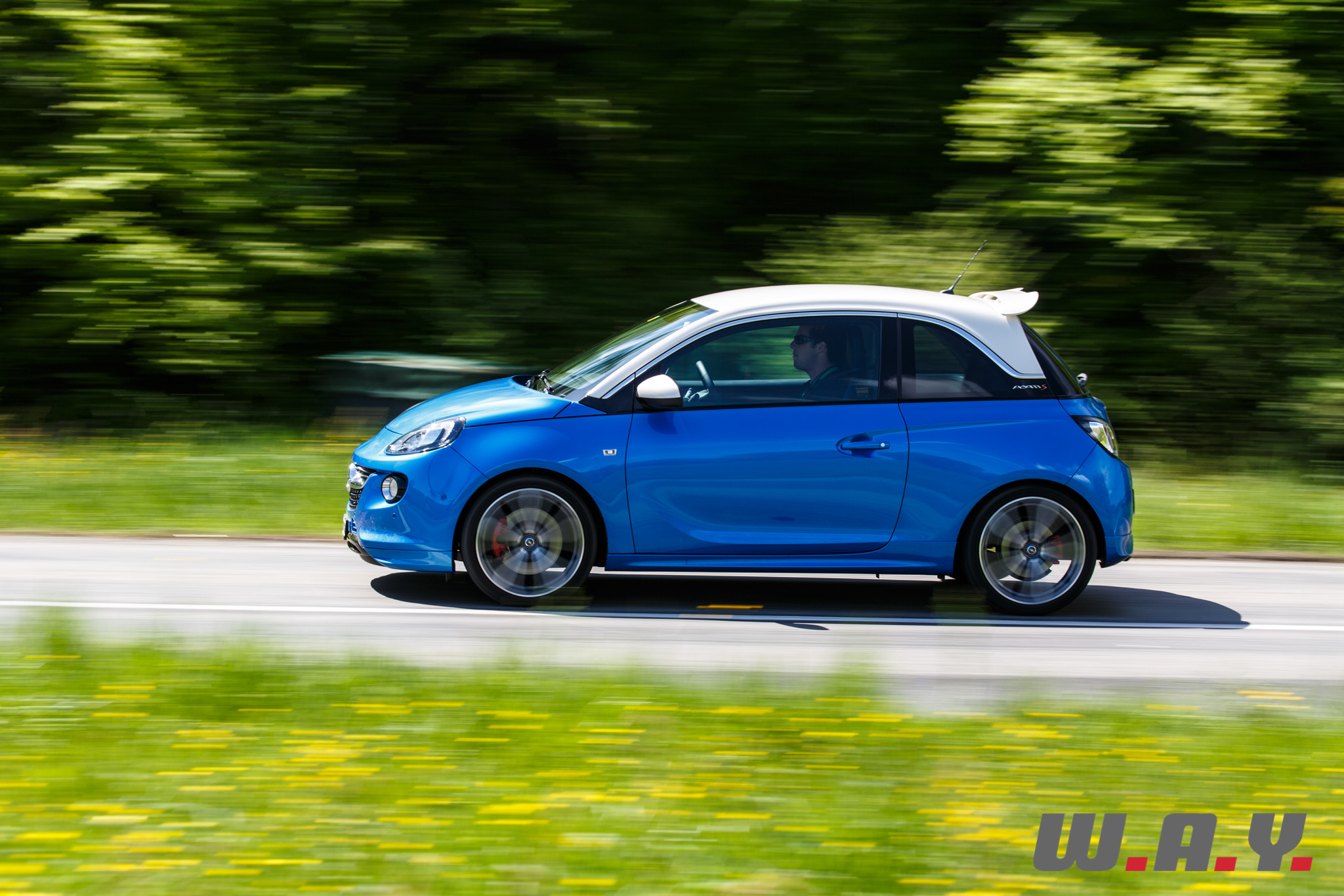 opel adam s-17