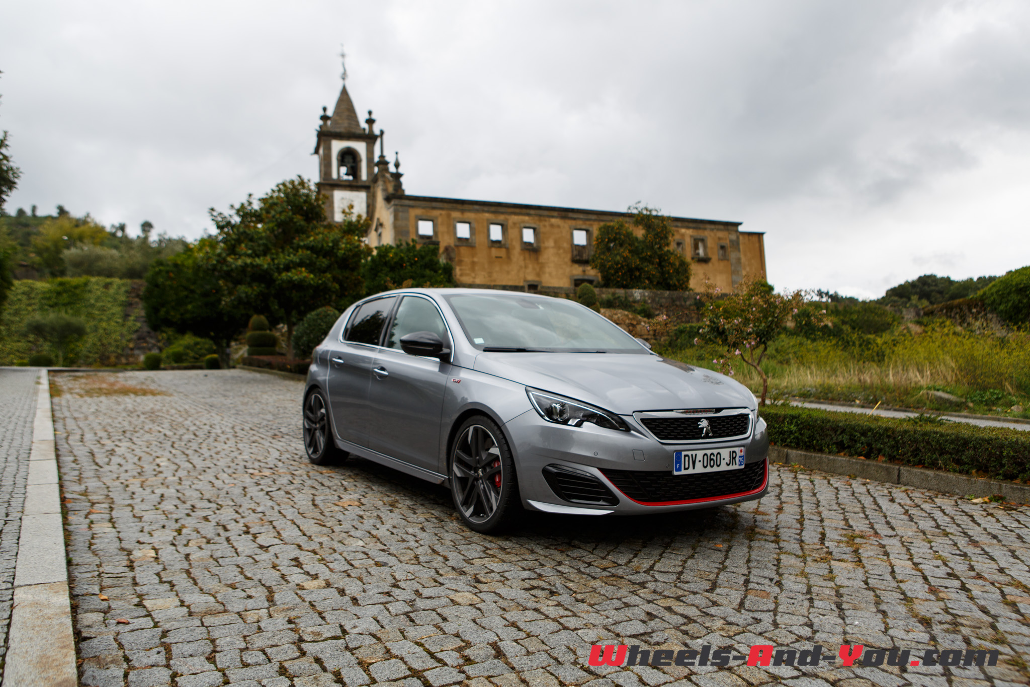 peugeot-308-gti-1
