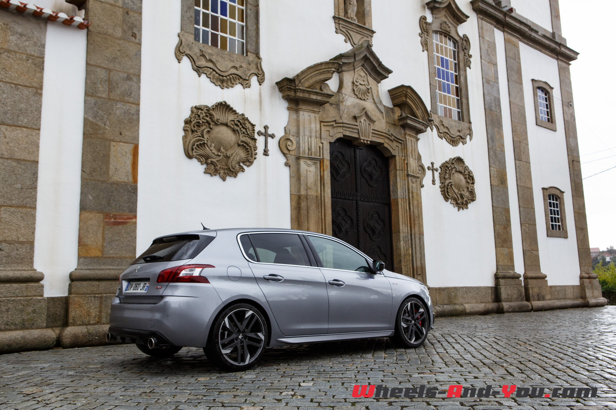 peugeot-308-gti-11