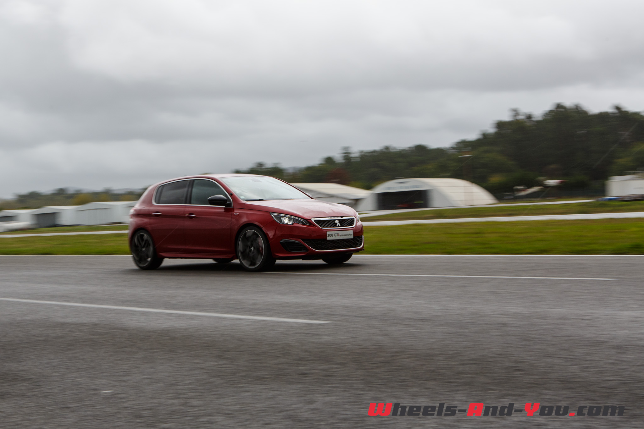 peugeot-308-gti-3
